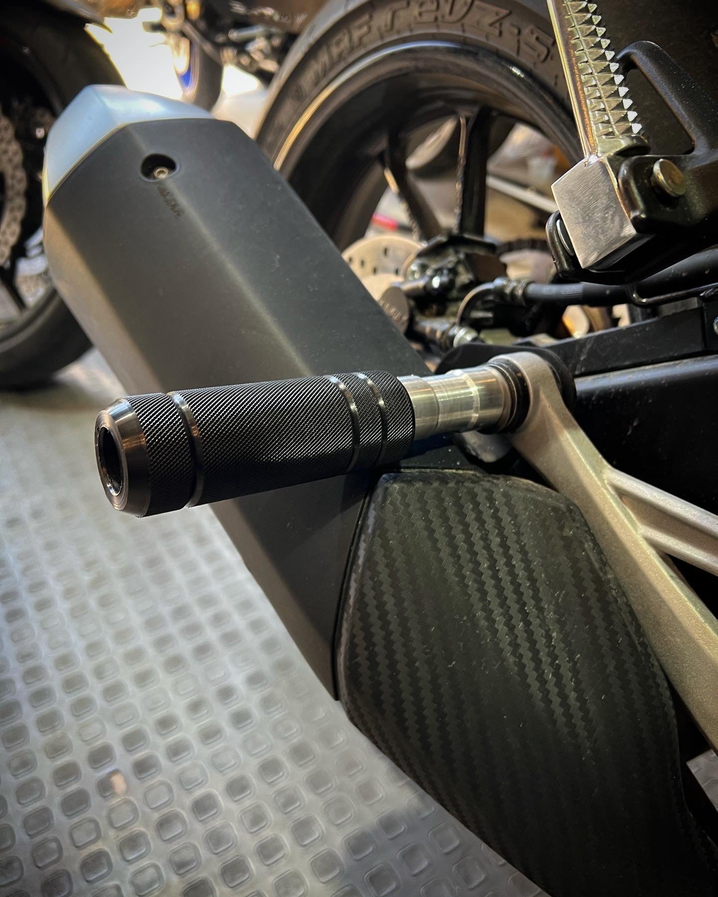 SLIDER DE EXOSTO YAMAHA MT15