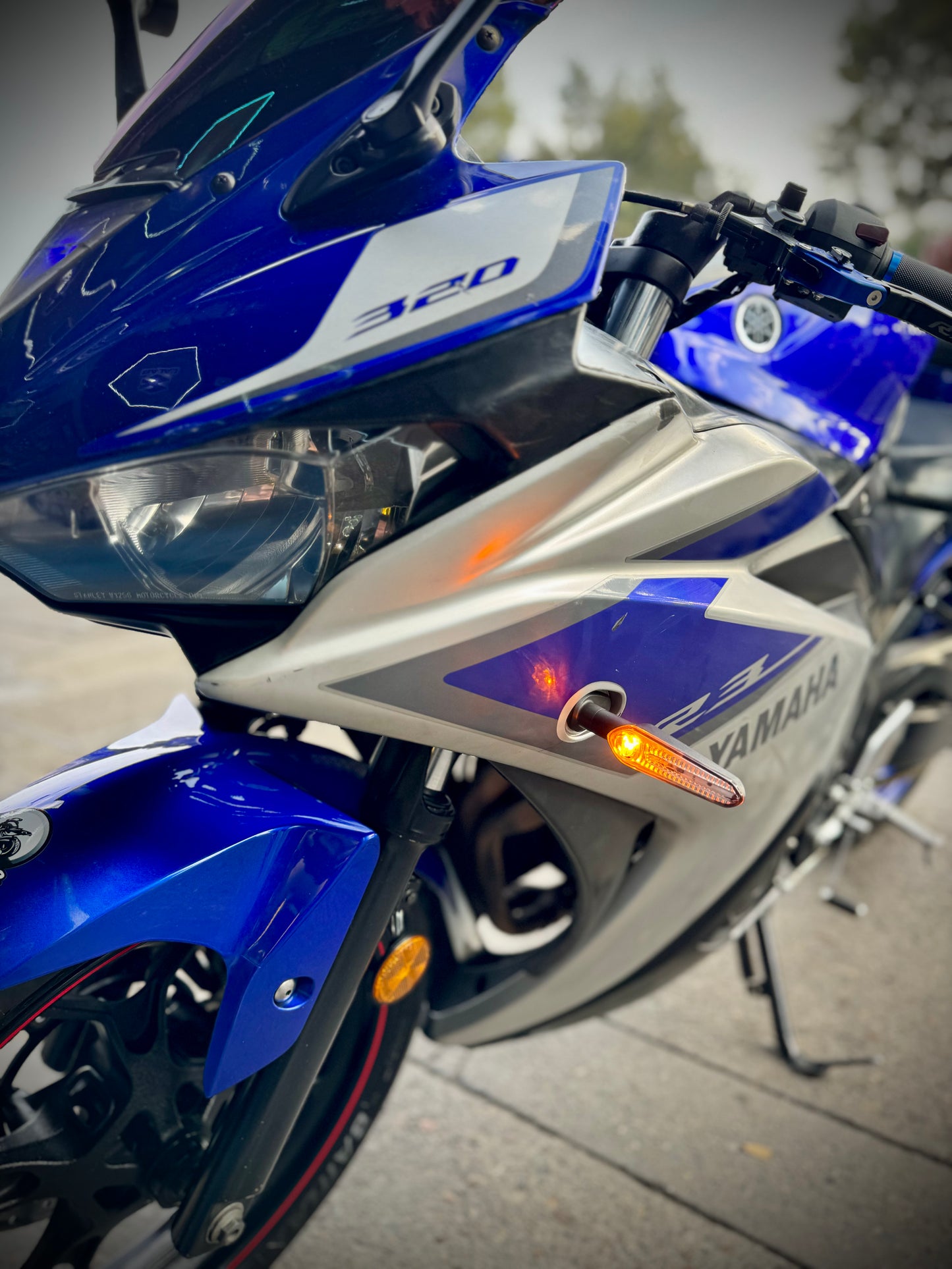 DIRECCIONALES LED YAMAHA R3