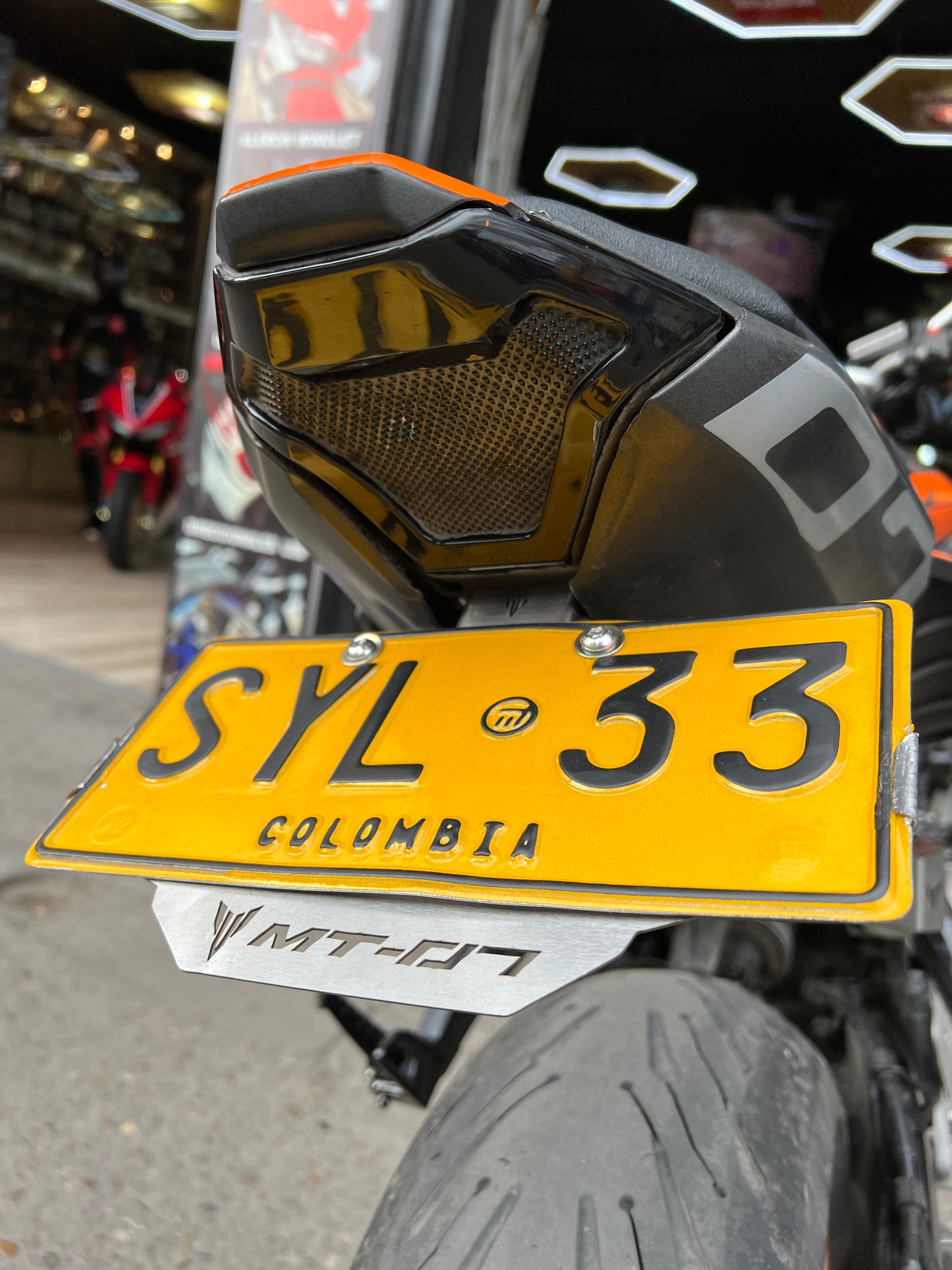 FENDER ELIMINATOR YAMAHA MT07