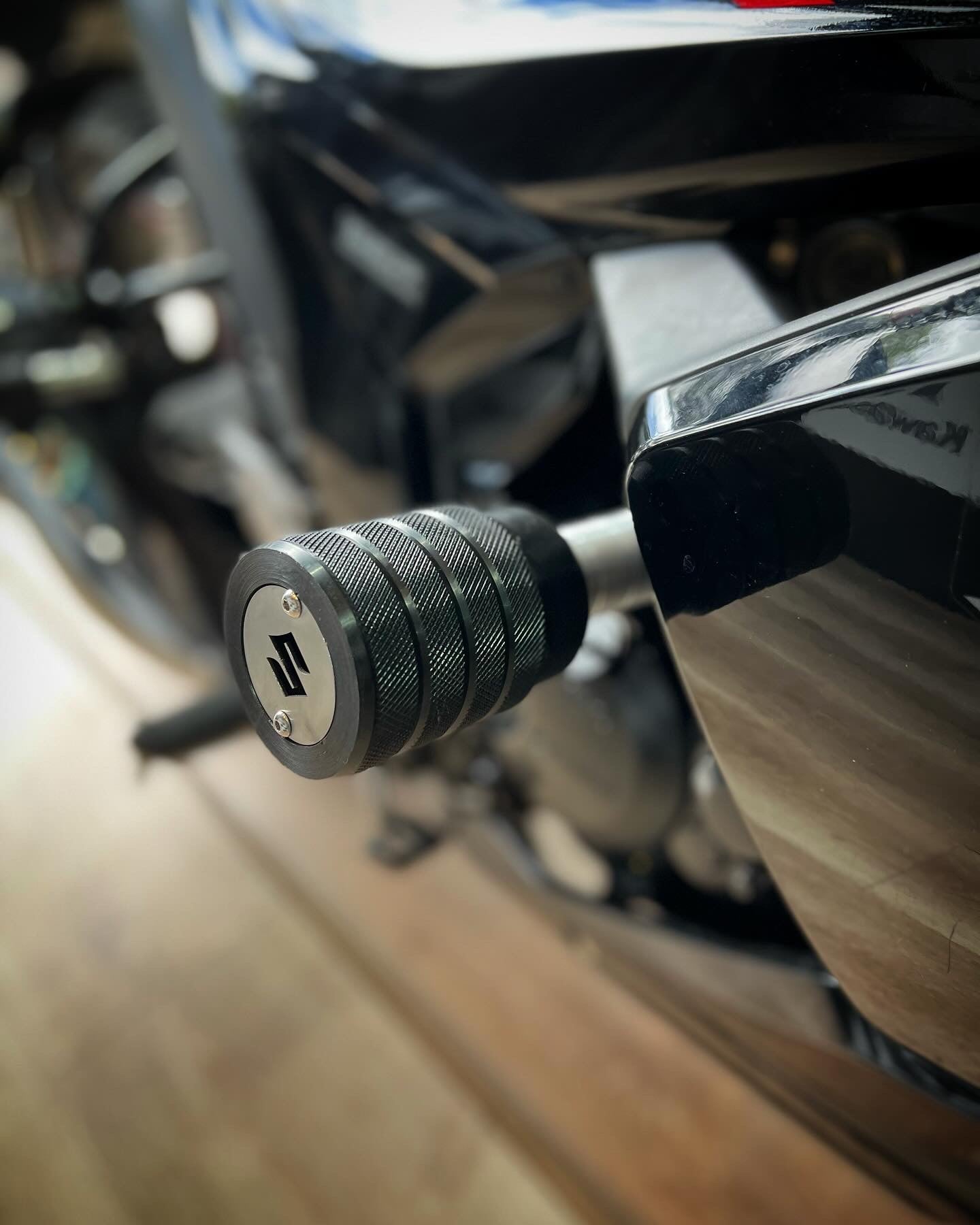 SLIDERS SUZUKI GIXXER 150SF-250SF