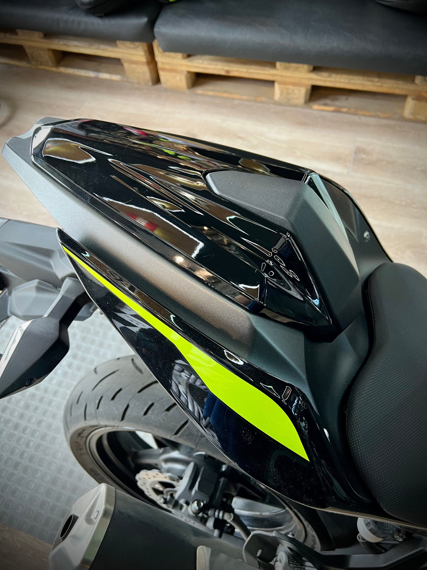 SOLO SEAT KAWASAKI Z400