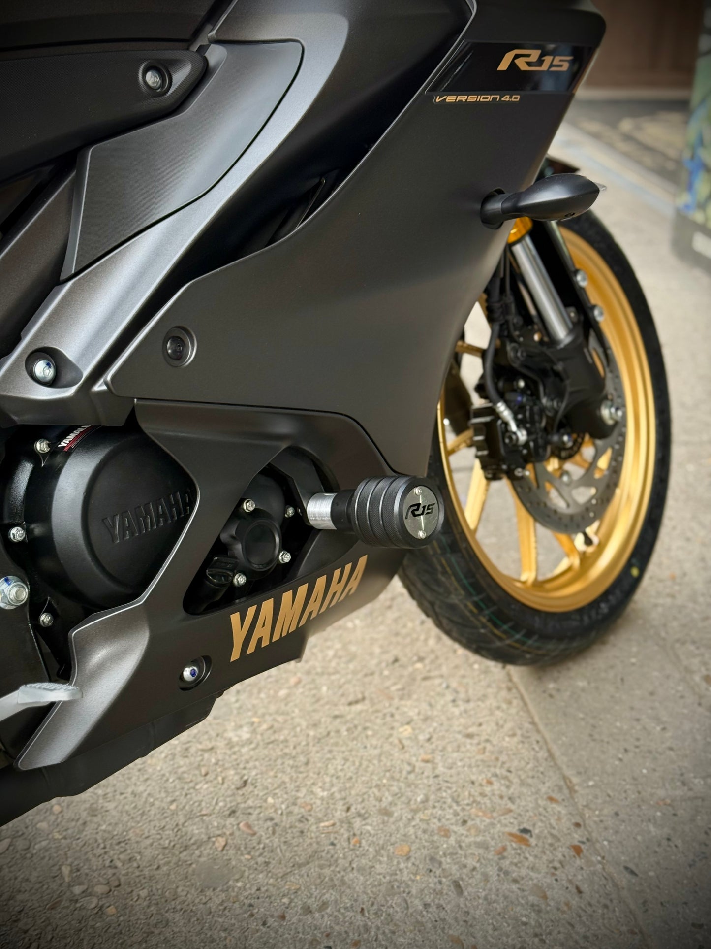 SLIDERS YAMAHA R15V4