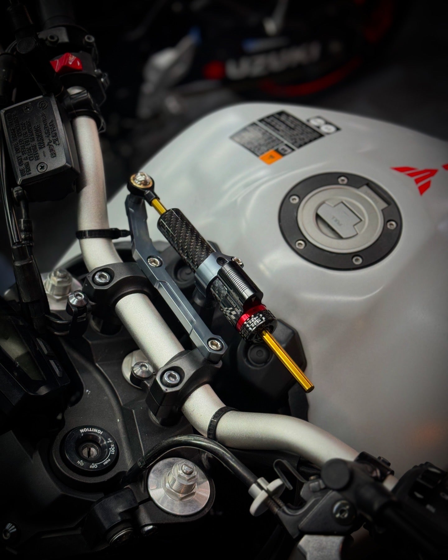 ESTABILIZADOR DE DIRECCION YAMAHA MT09 V1-V2