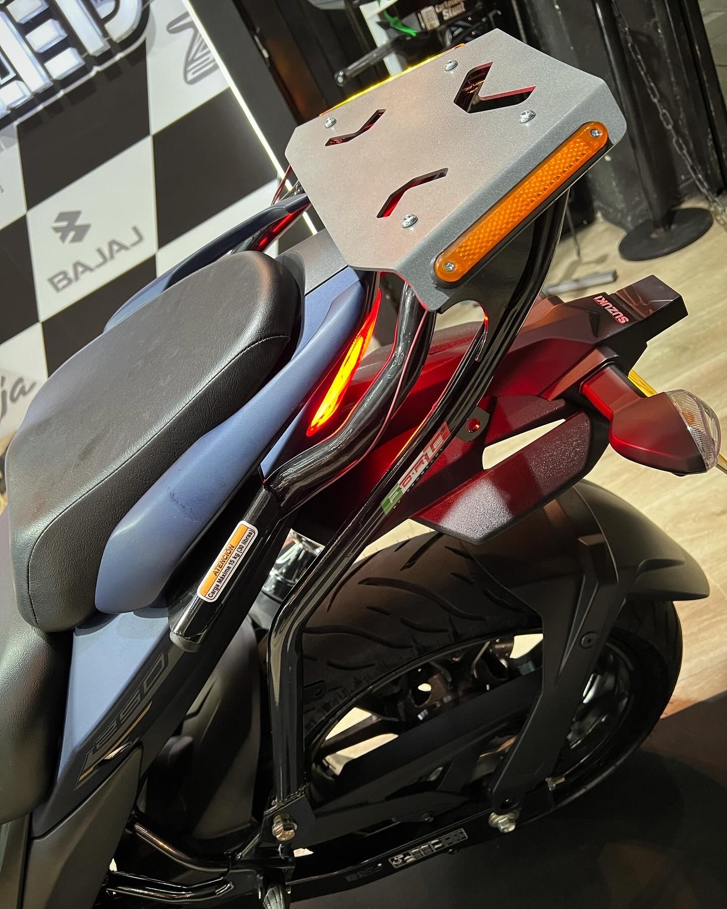 SOPORTE DE CARGA SUZUKI GIXXER 150 - 250