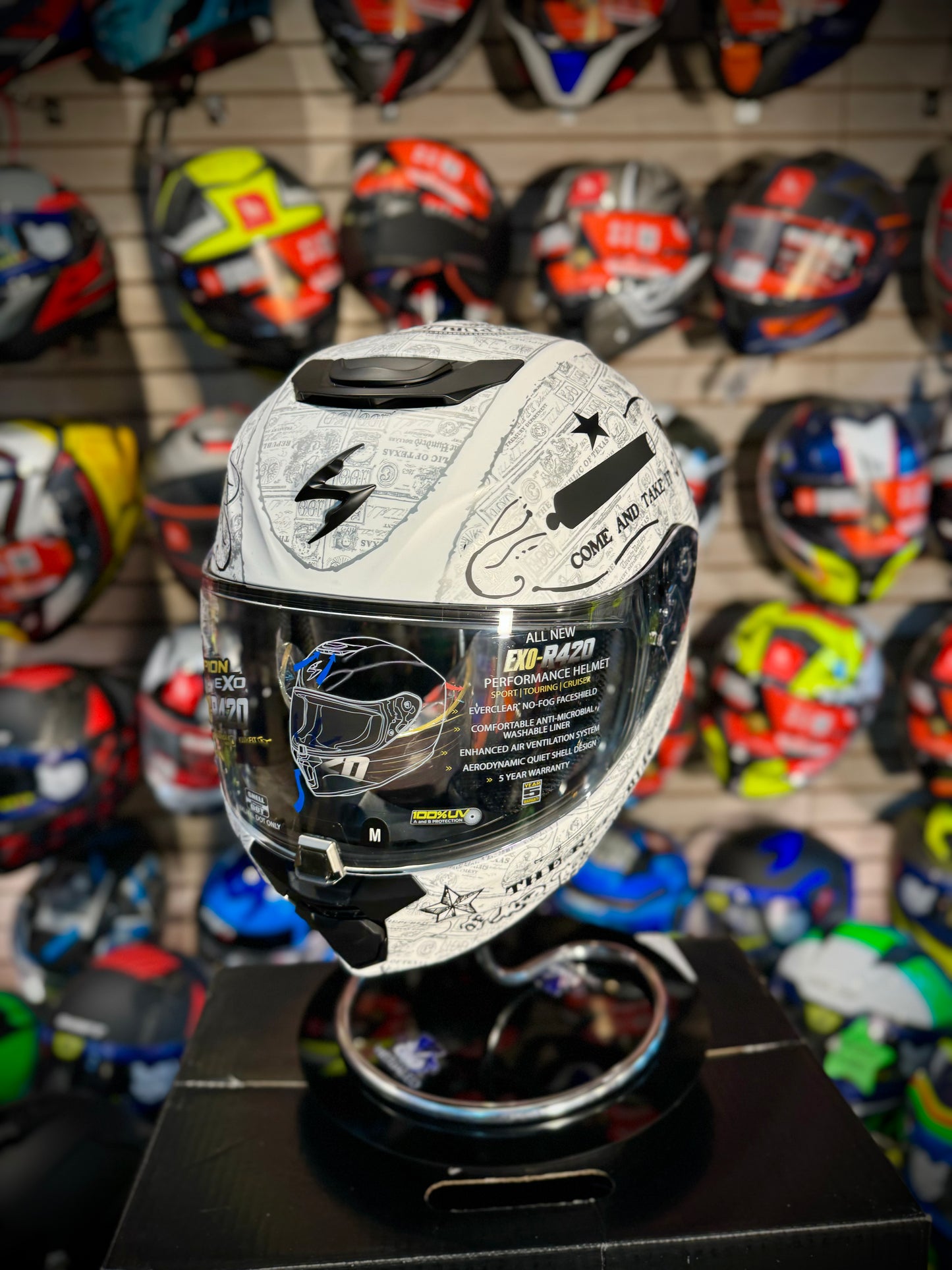 SCORPION EXO-R420 LONE STAR WHITE