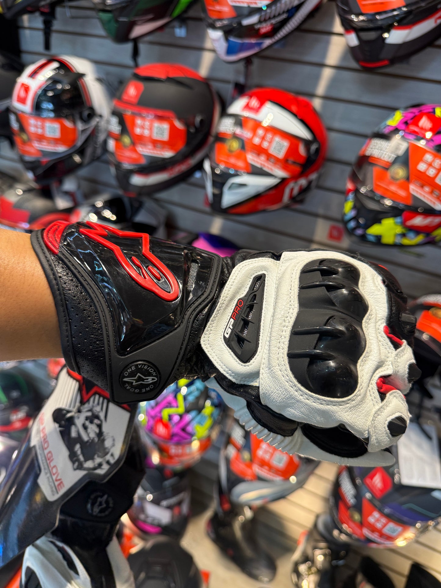 GUANTES ALPINESTARS GP PRO