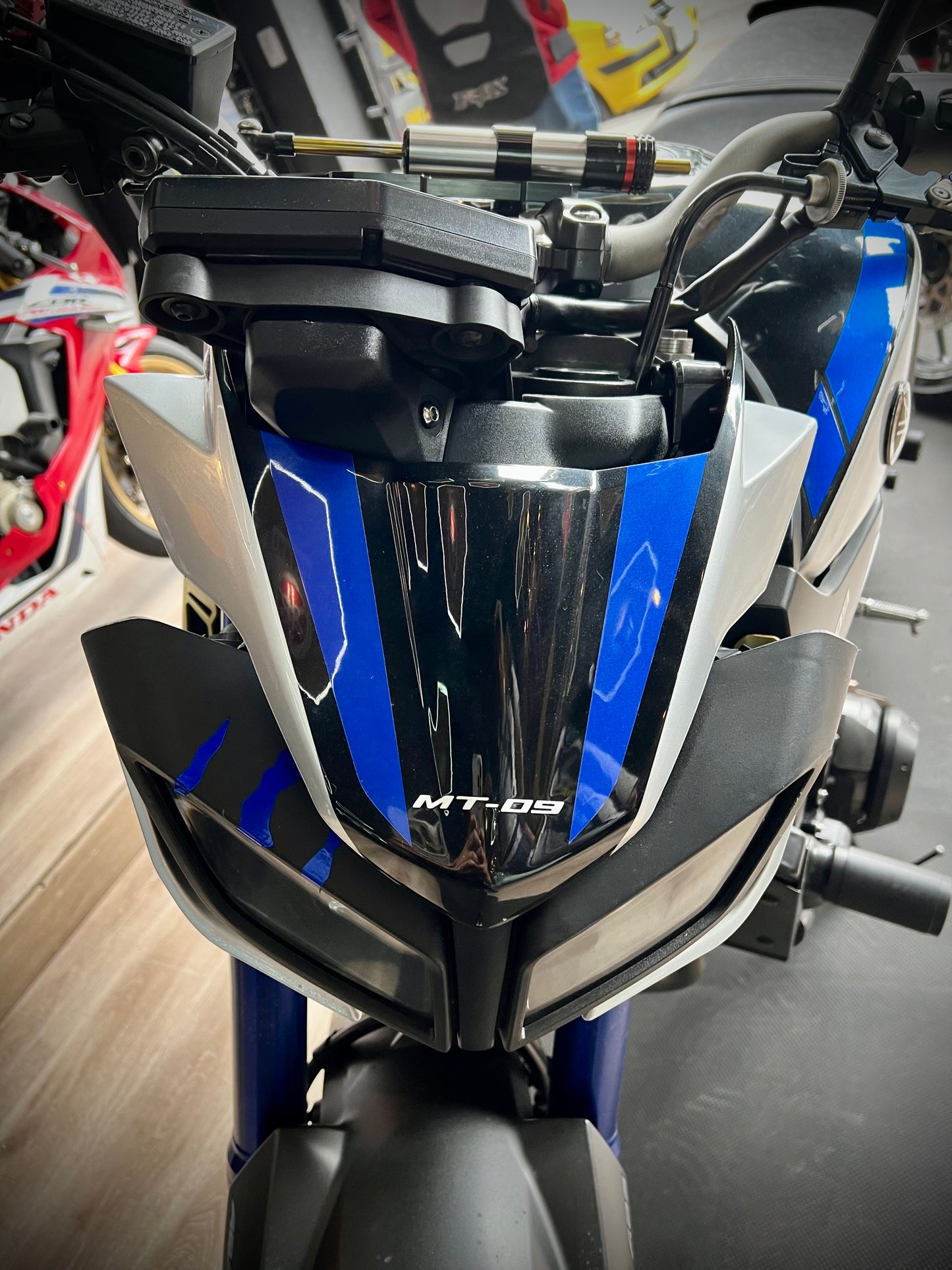 COVER FRONTAL YAMAHA MT09 V2