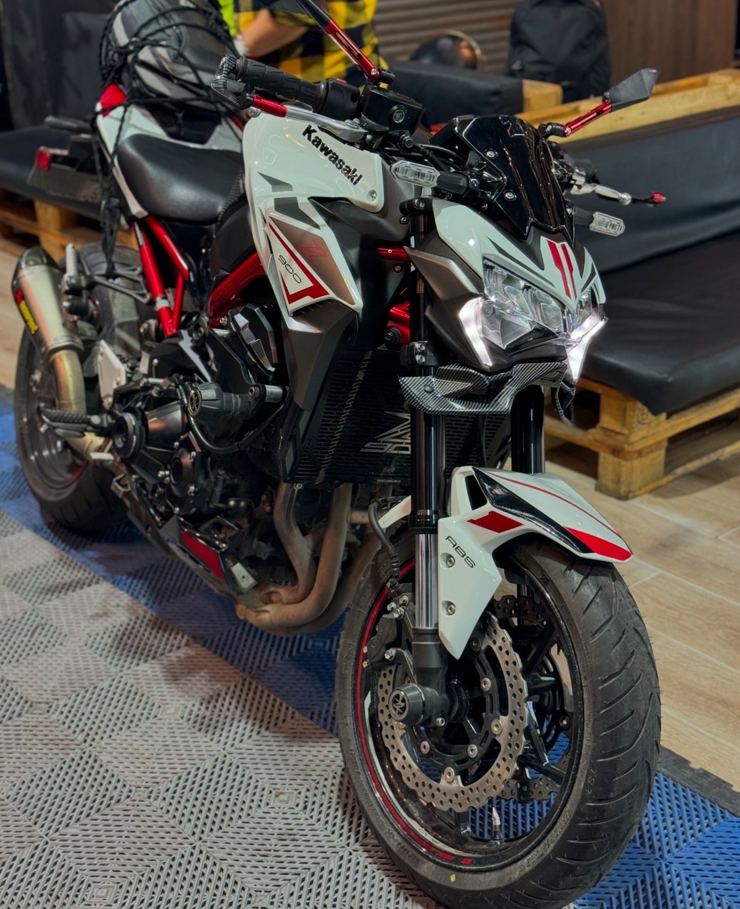 ALERÓN KAWASAKI Z900