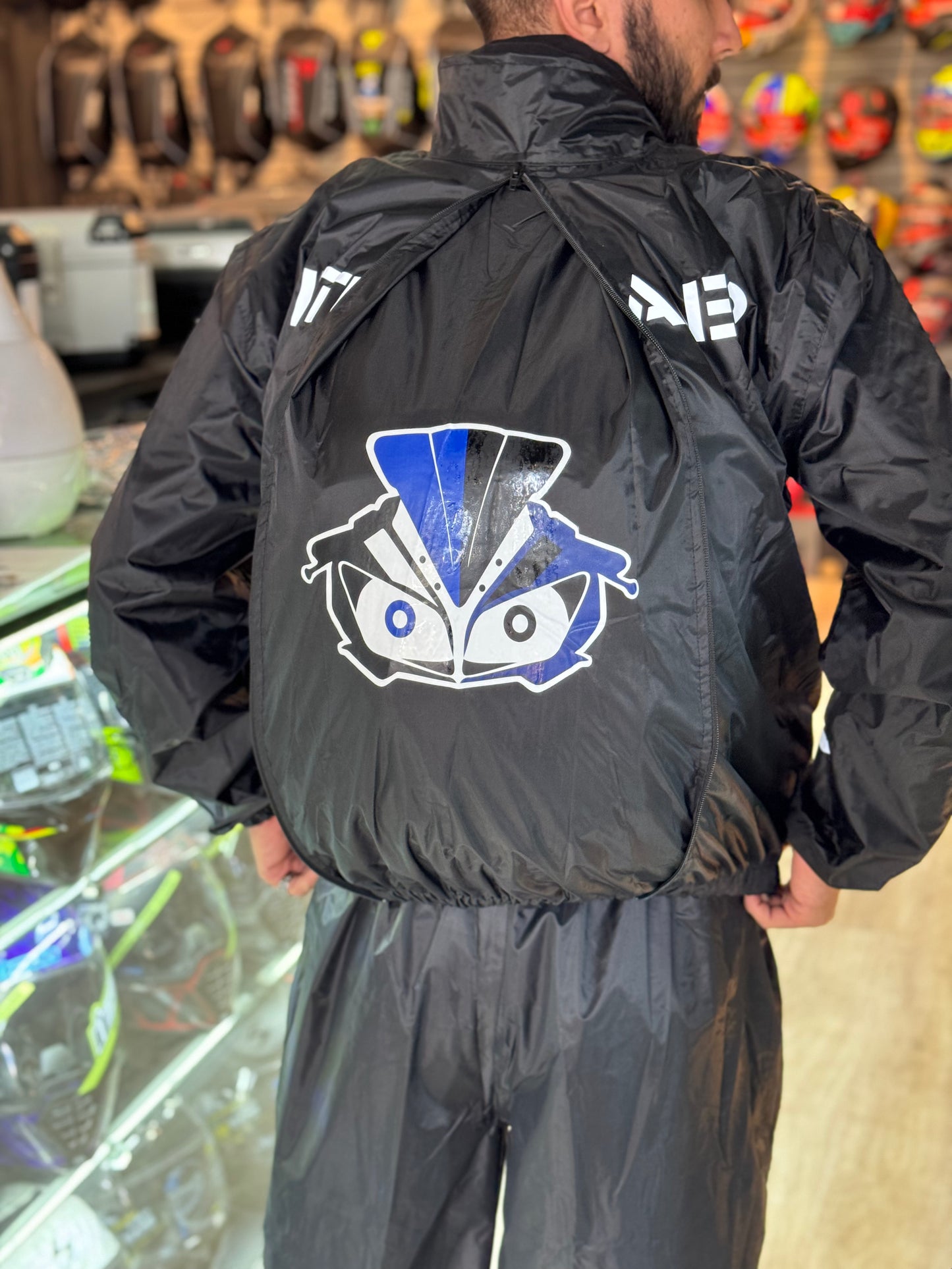 IMPERMEABLE VIRTUALED