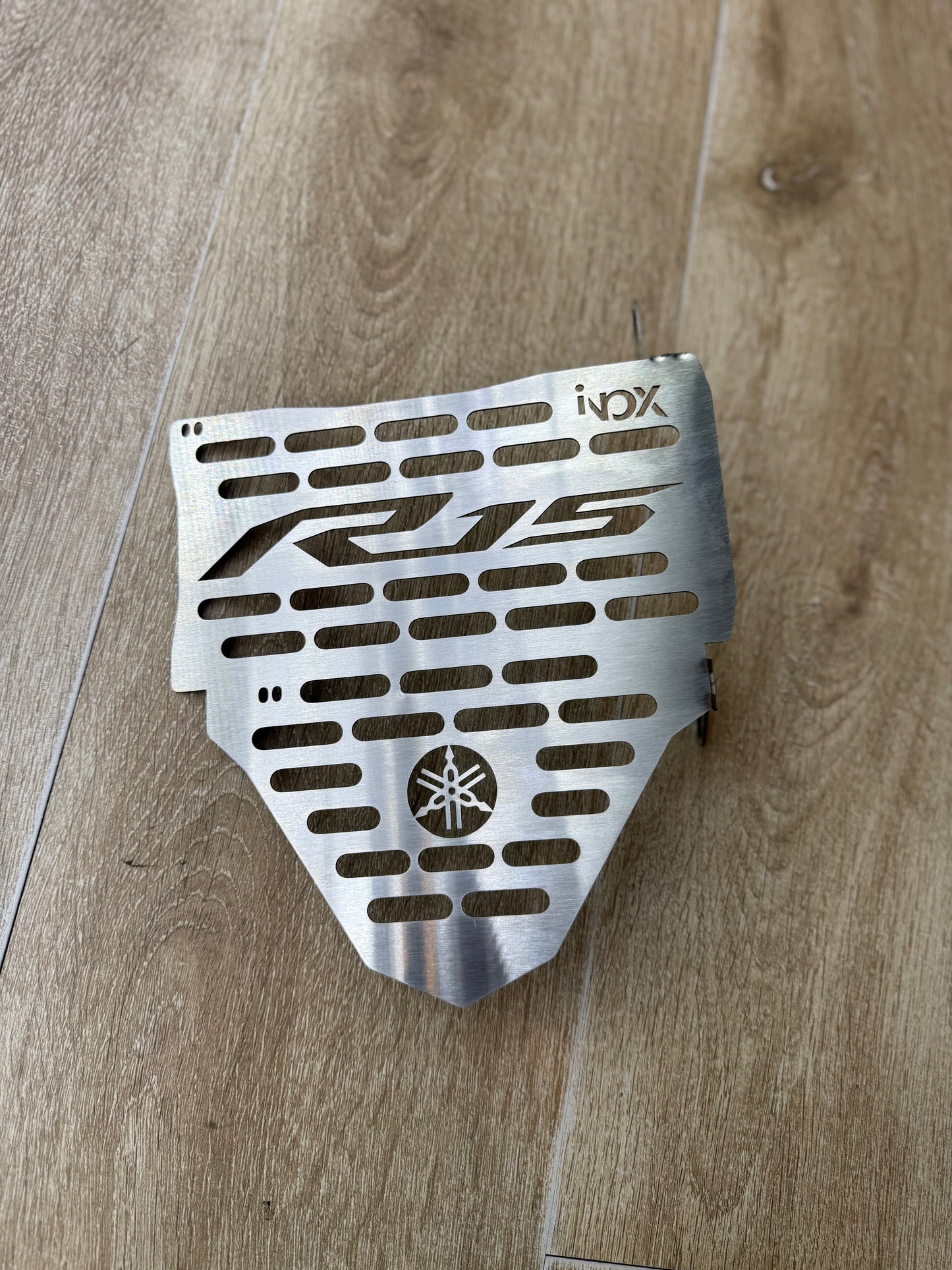 PROTECTOR DE RADIADOR YAMAHA R15V4