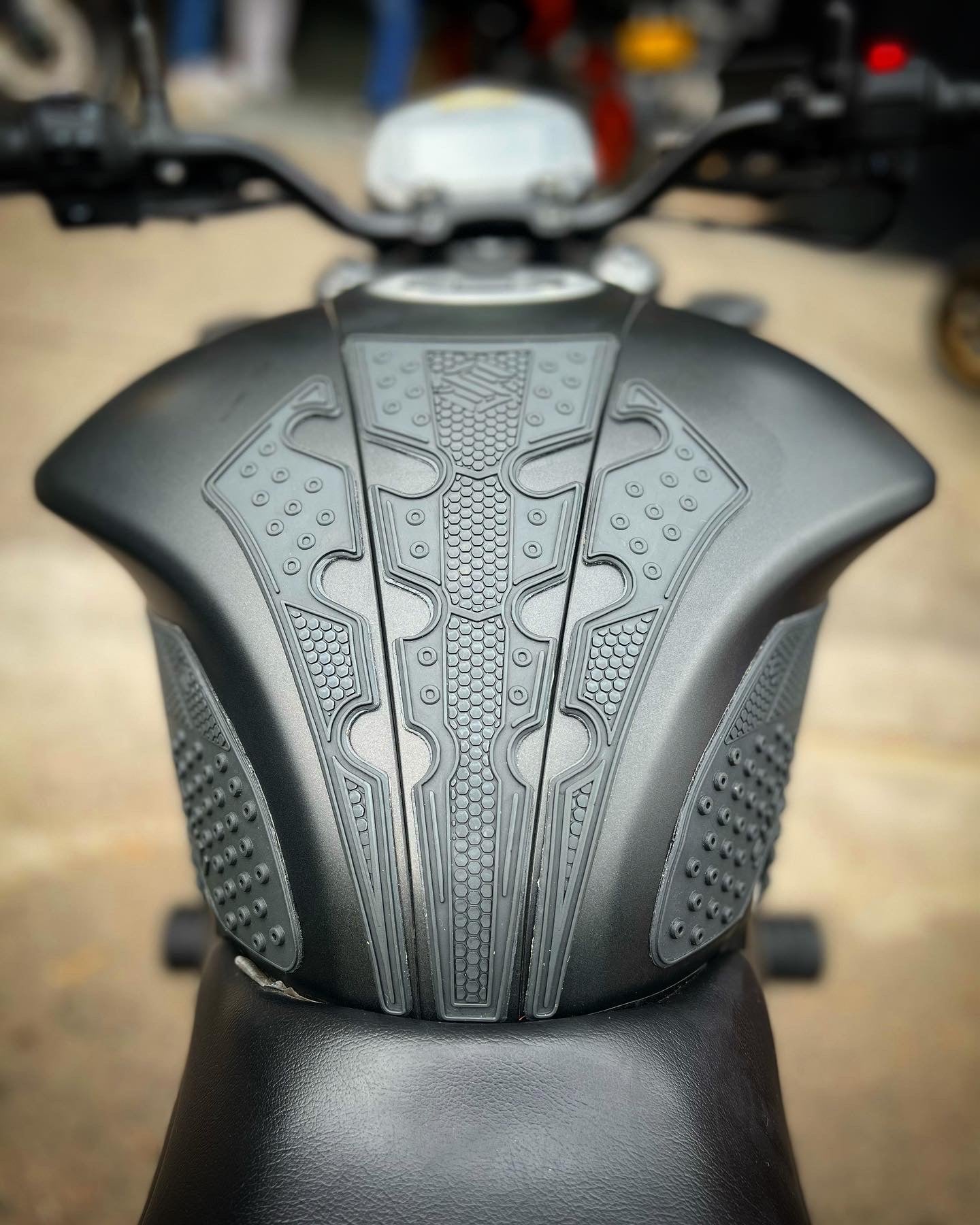 STOMP GRIPS 3D SUZUKI GIXXER250-250SF