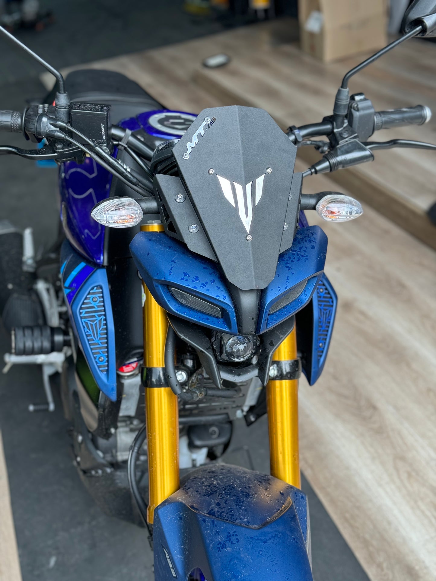 CÚPULA METÁLICA YAMAHA MT15