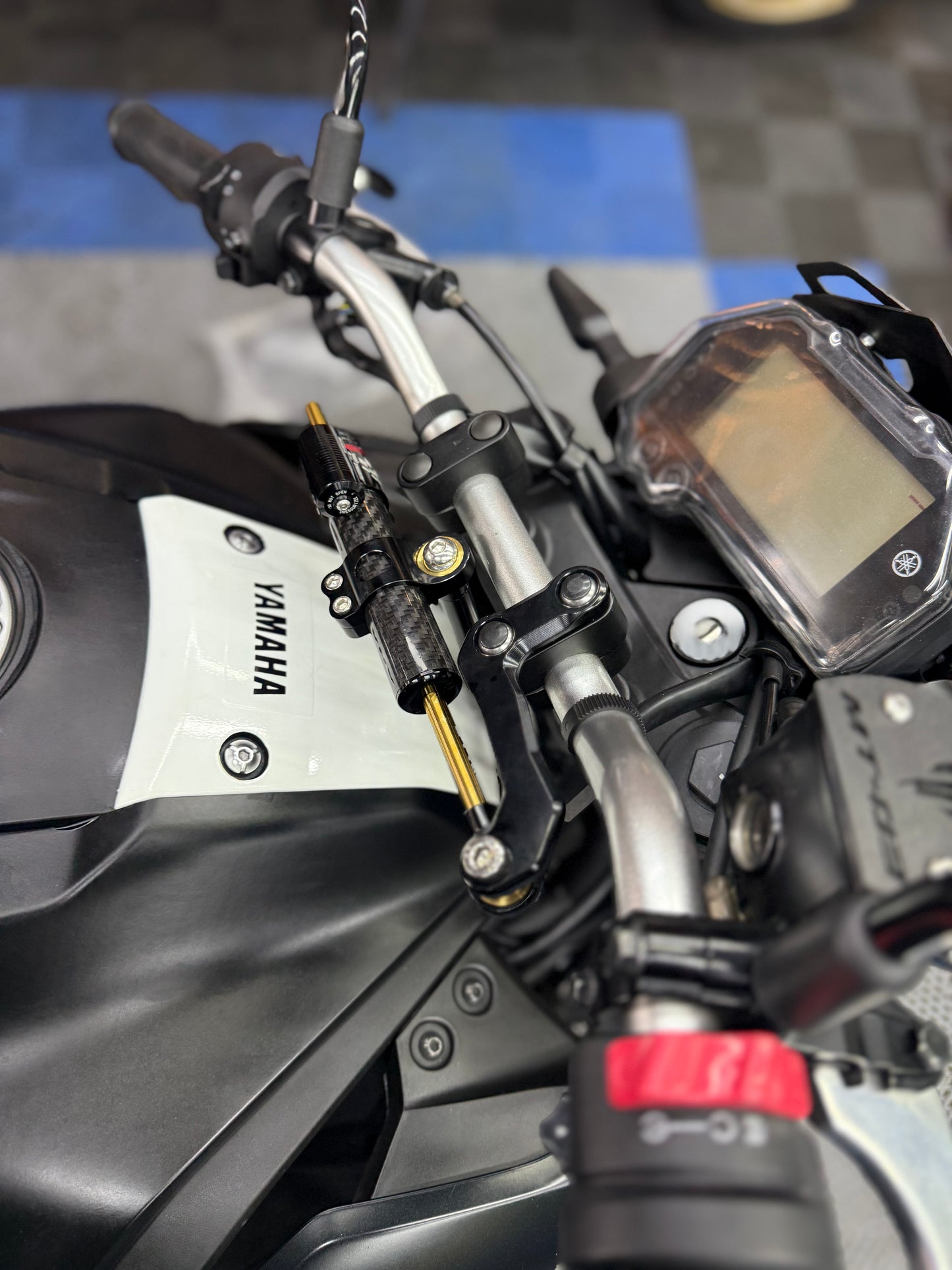 ESTABILIZADOR DE DIRECCION YAMAHA MT03 2020-2024