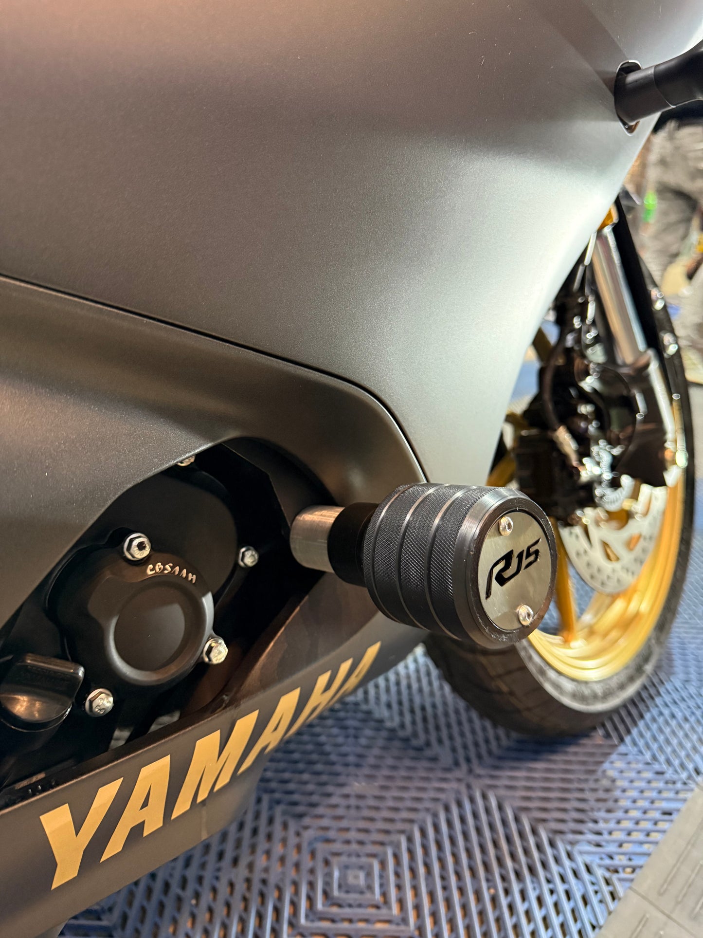 SLIDERS YAMAHA R15V4