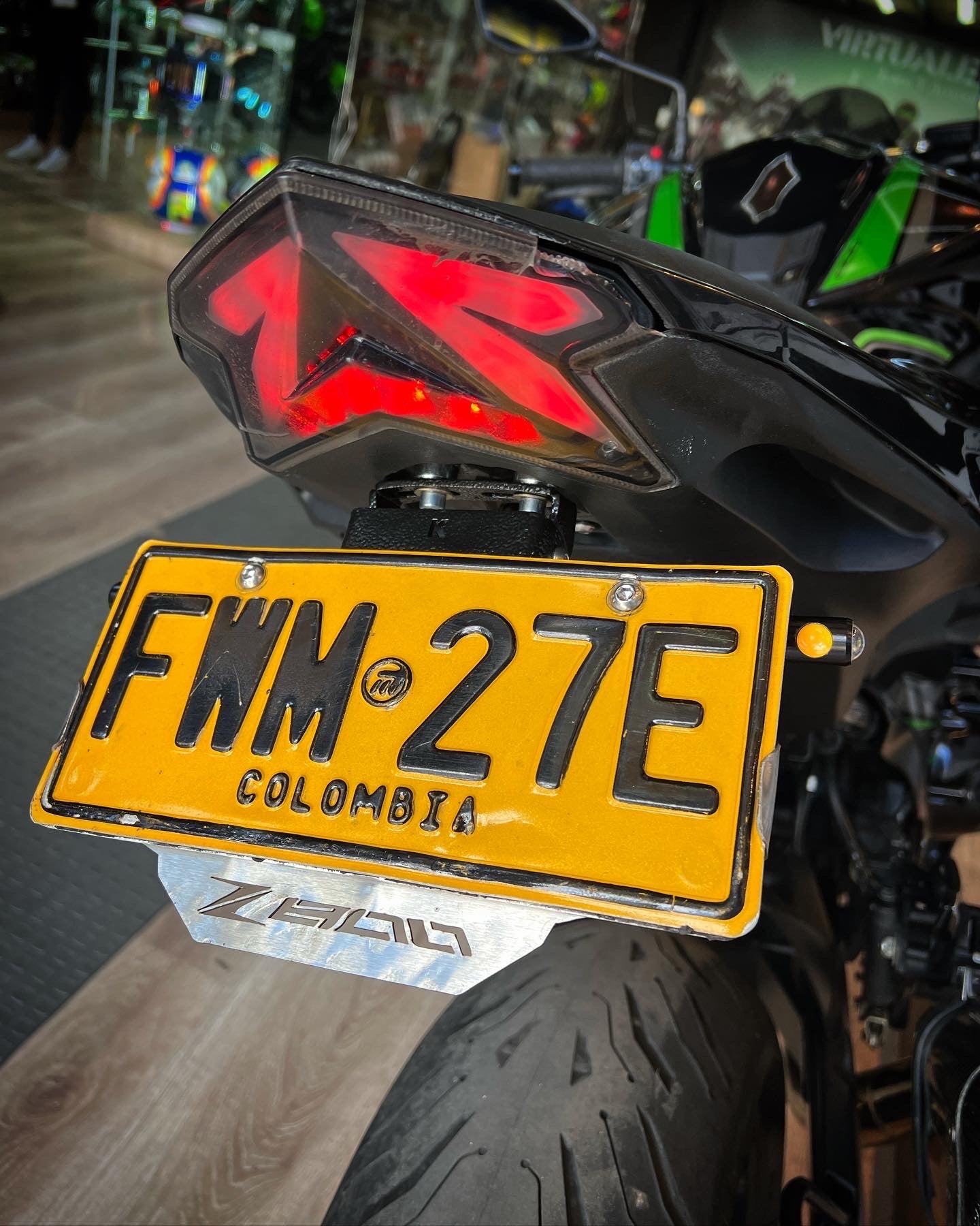 FENDER ELIMINATOR KAWASAKI Z800