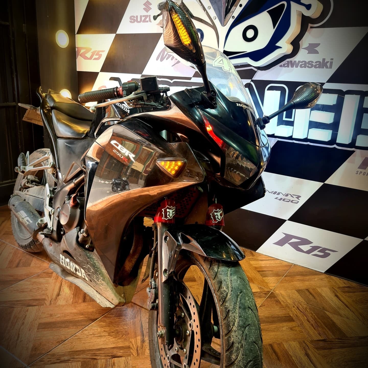 DIRECCIONALES LED EXAGONAL HONDA CBR250