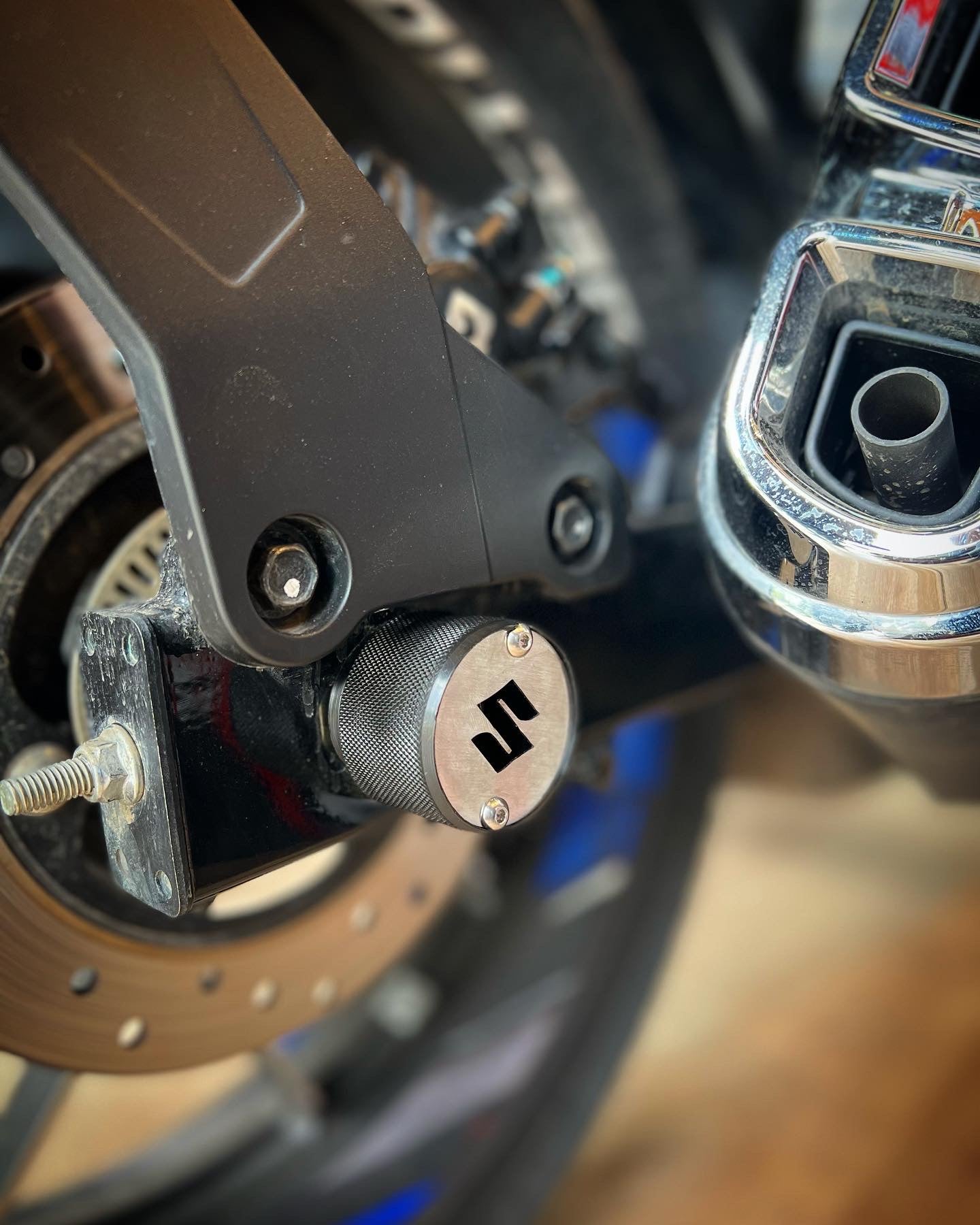 SLIDERS DE EJES SUZUKI GIXXER 150-250