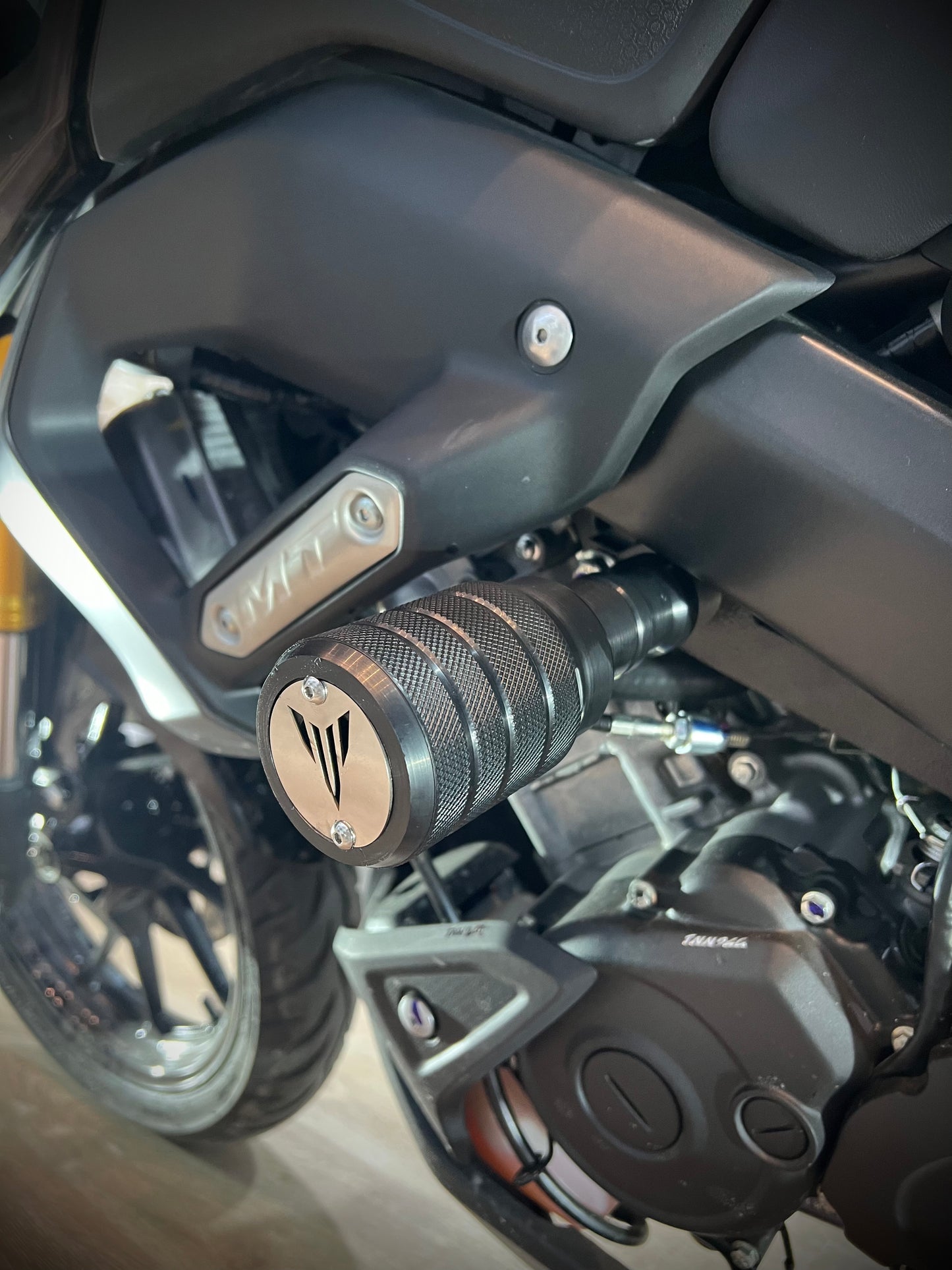 SLIDERS YAMAHA MT15
