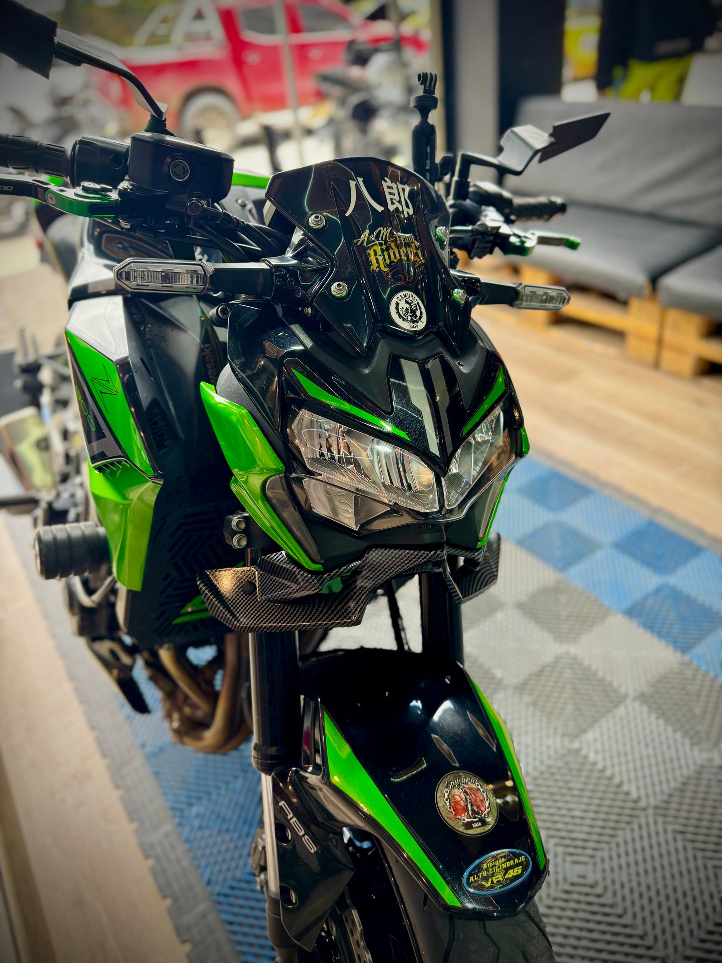 ALERÓN KAWASAKI Z900