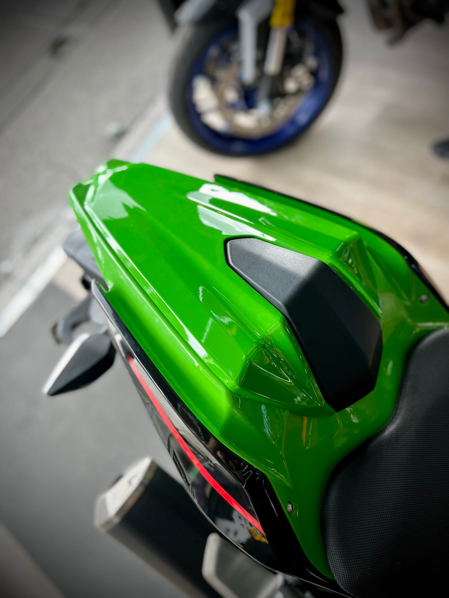 SOLO SEAT KAWASAKI NINJA400