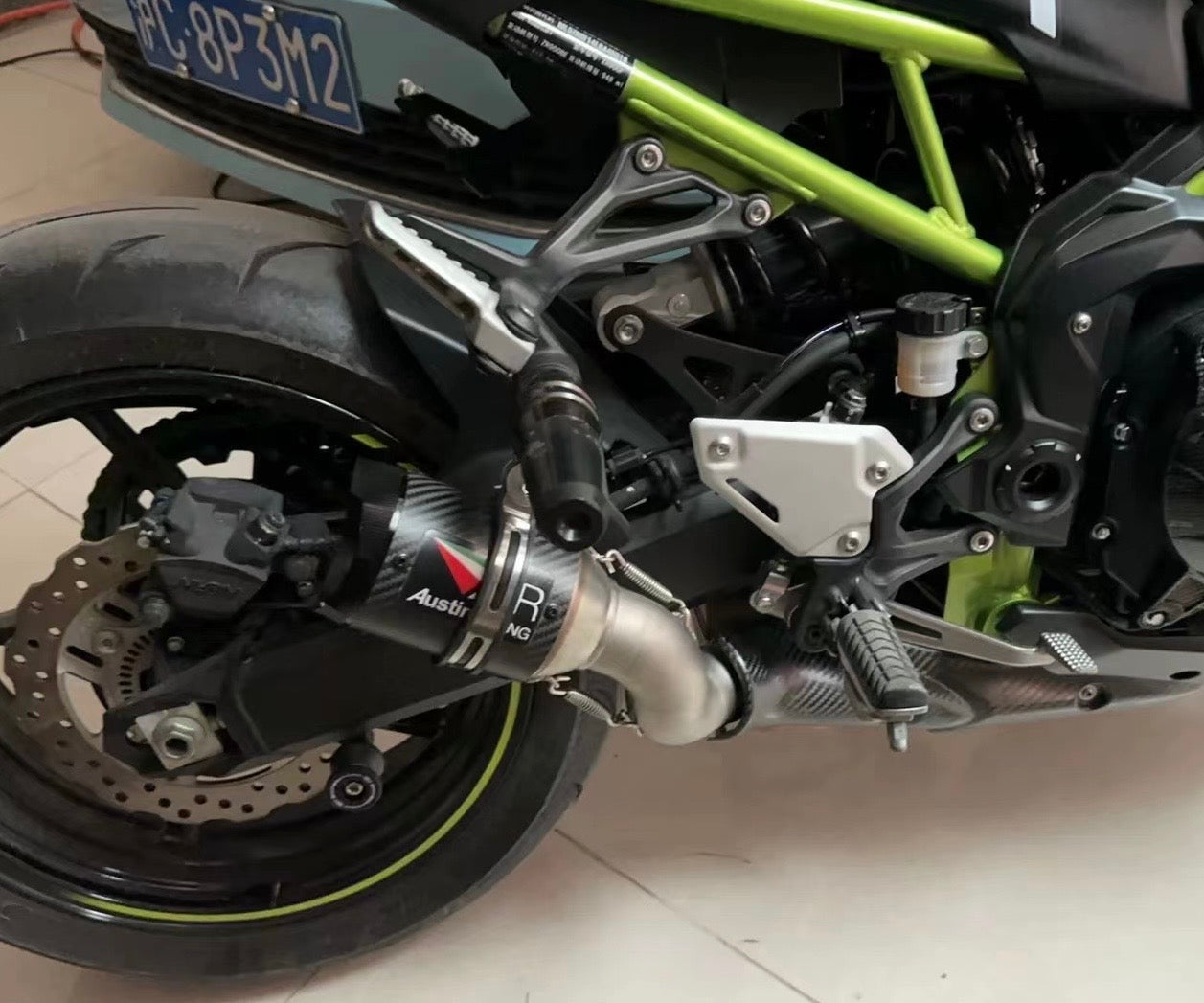 CODO PARA EXOSTO KAWASAKI Z900
