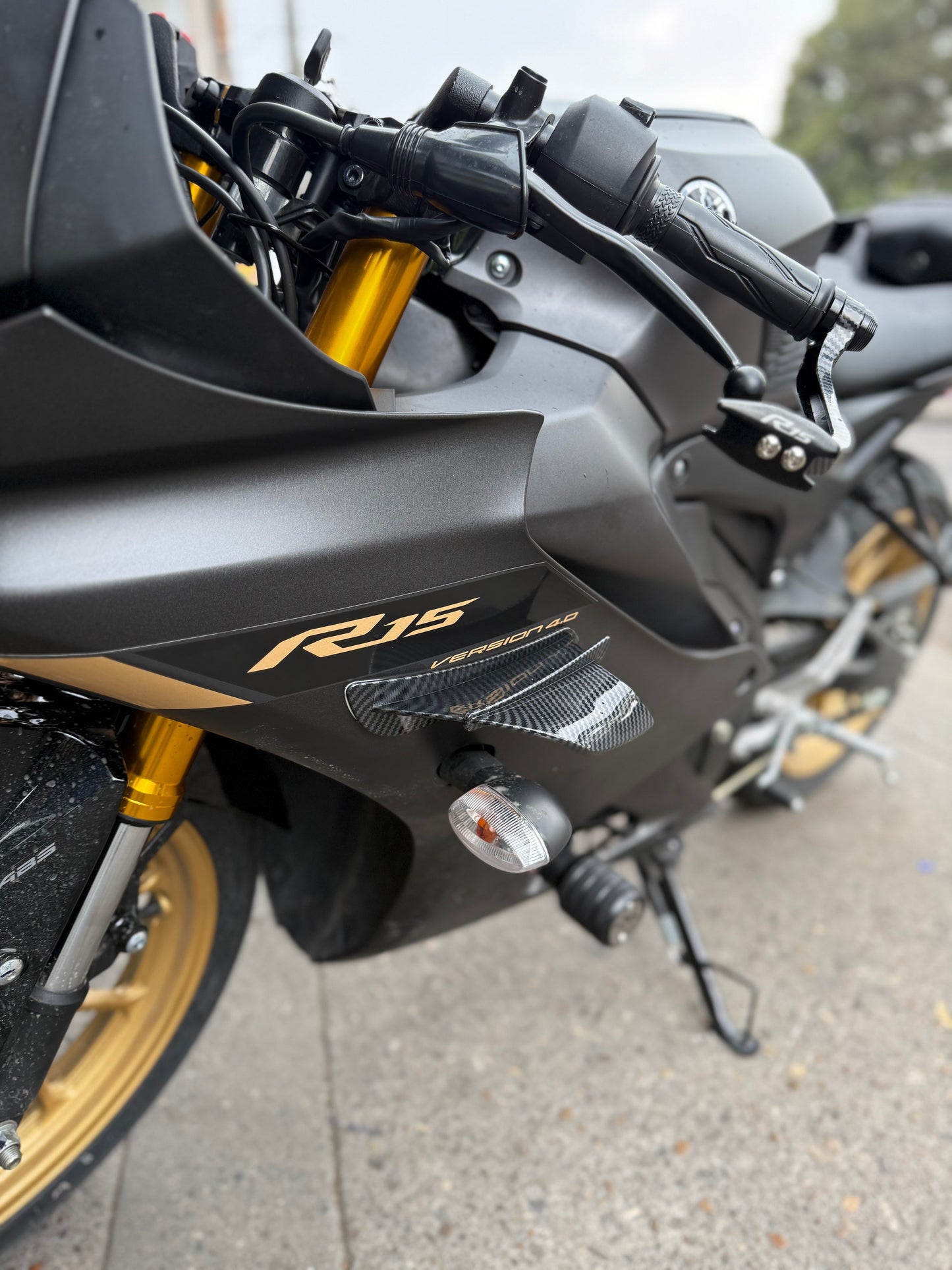 ALERONES CARBON YAMAHA R15V4