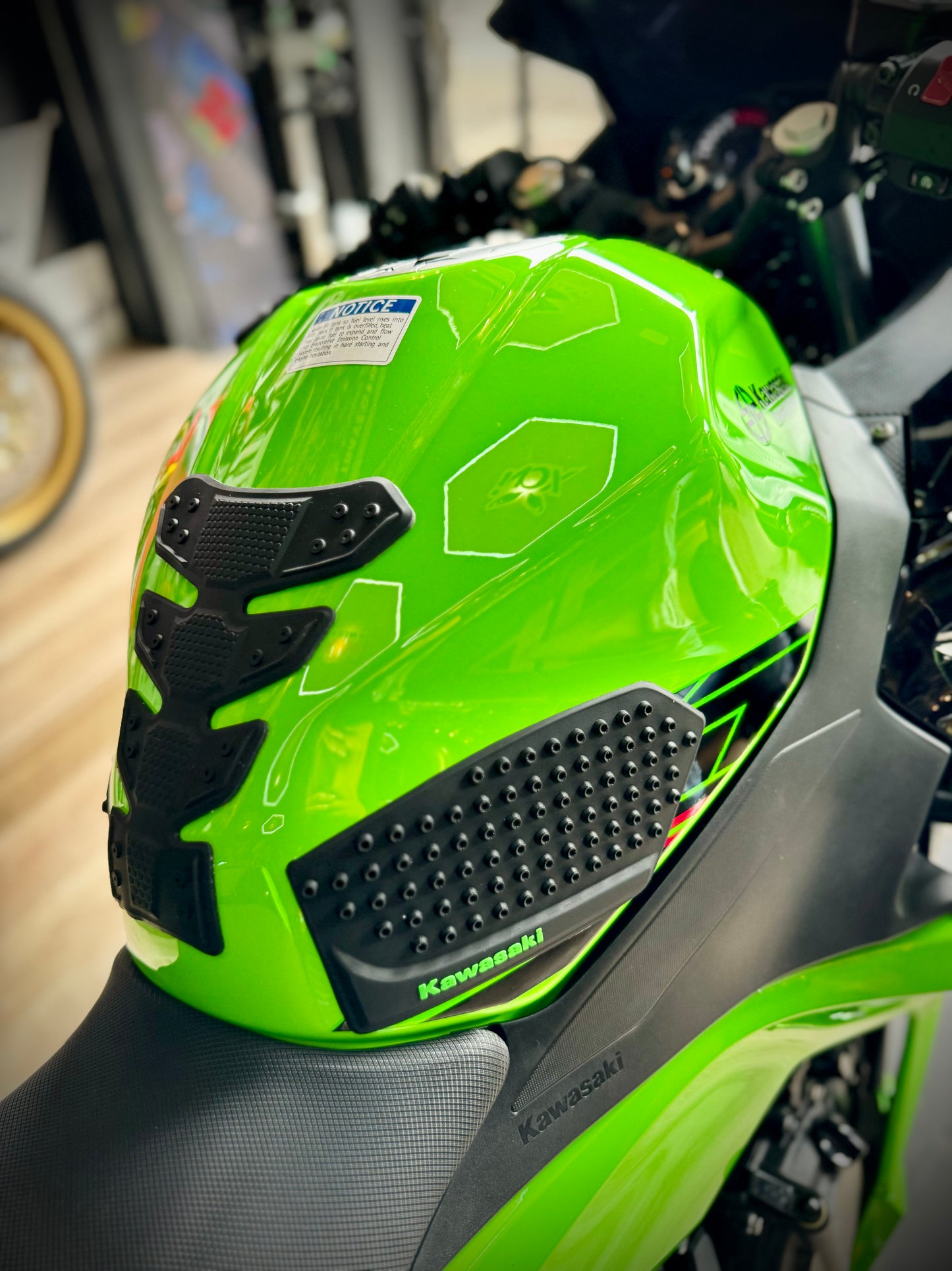 STOMP GRIPS 7D KAWASAKI NINJA400