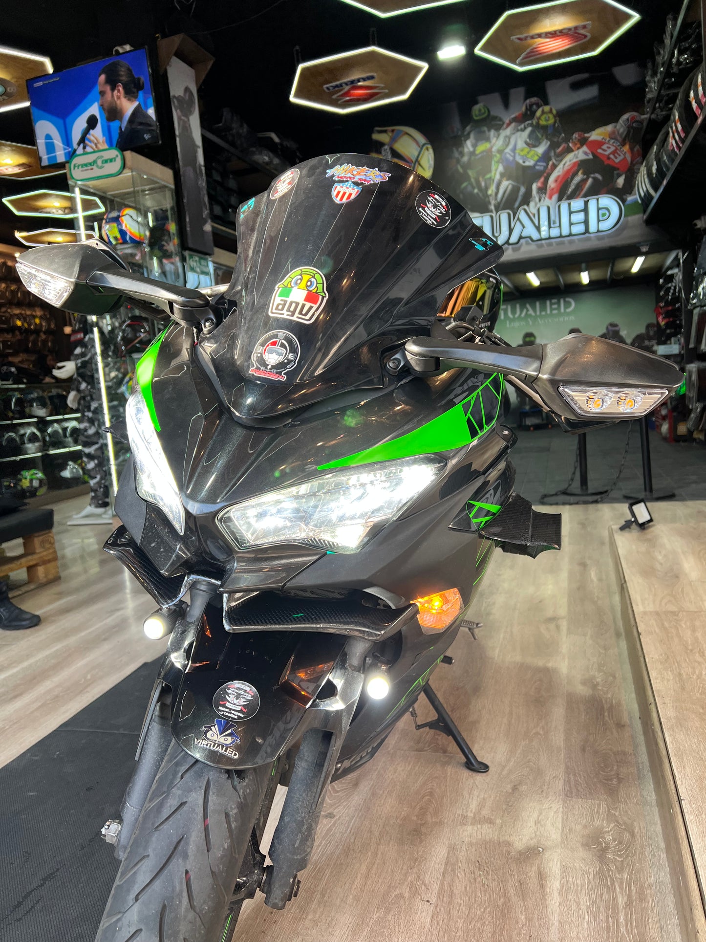 ESPEJOS CON DIRECCIONALES KAWASAKI NINJA400