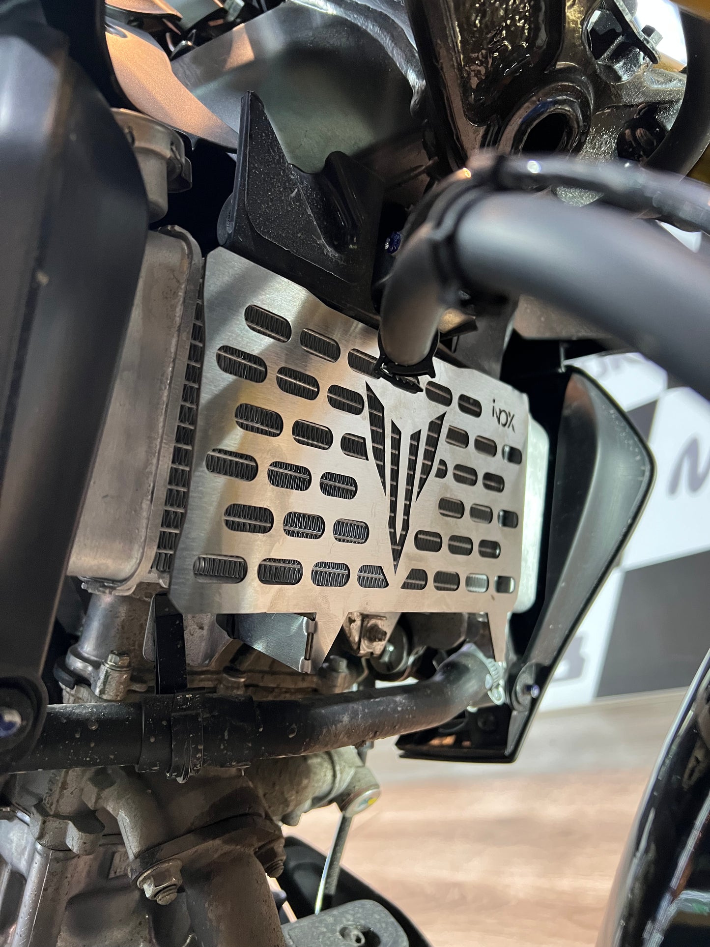 PROTECTOR DE RADIADOR YAMAHA MT15