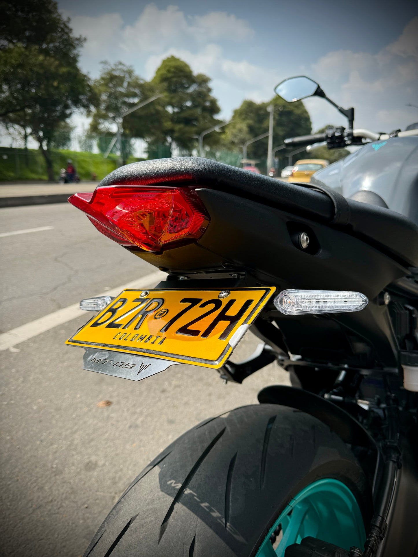 FENDER ELIMINATOR YAMAHA MT09 V3