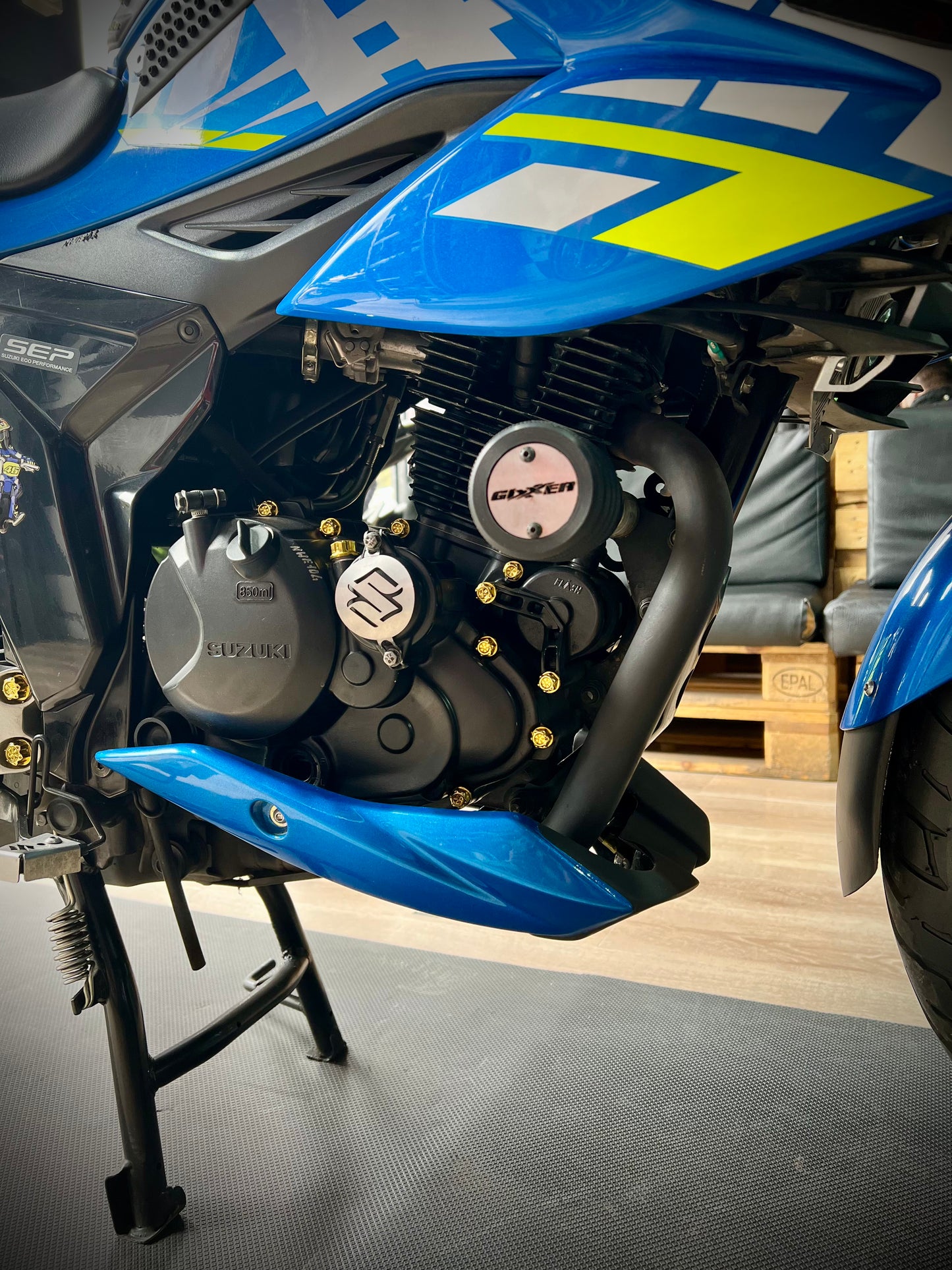 QUILLA SUZUKI GIXXER 150-250