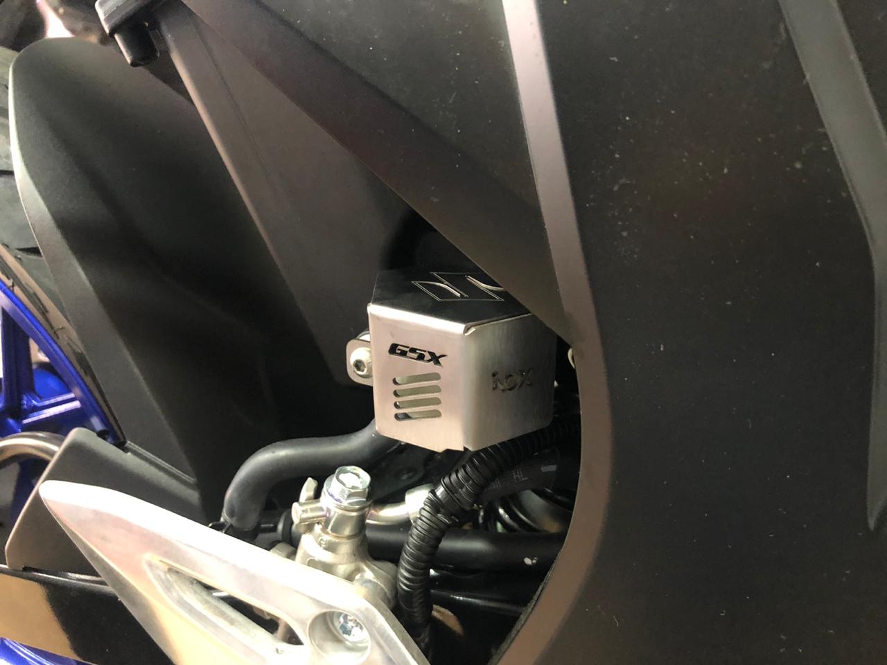 PROTECTOR DE BOMBA FRENO TRASERO SUZUKI GSX-R 150