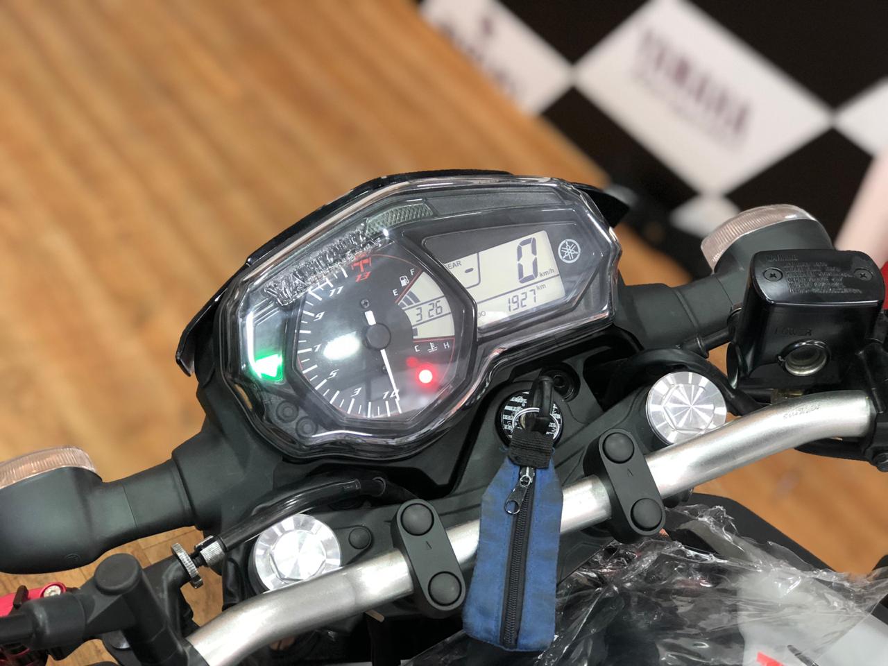 PROTECTOR DE TACOMETRO YAMAHA MT03 V1