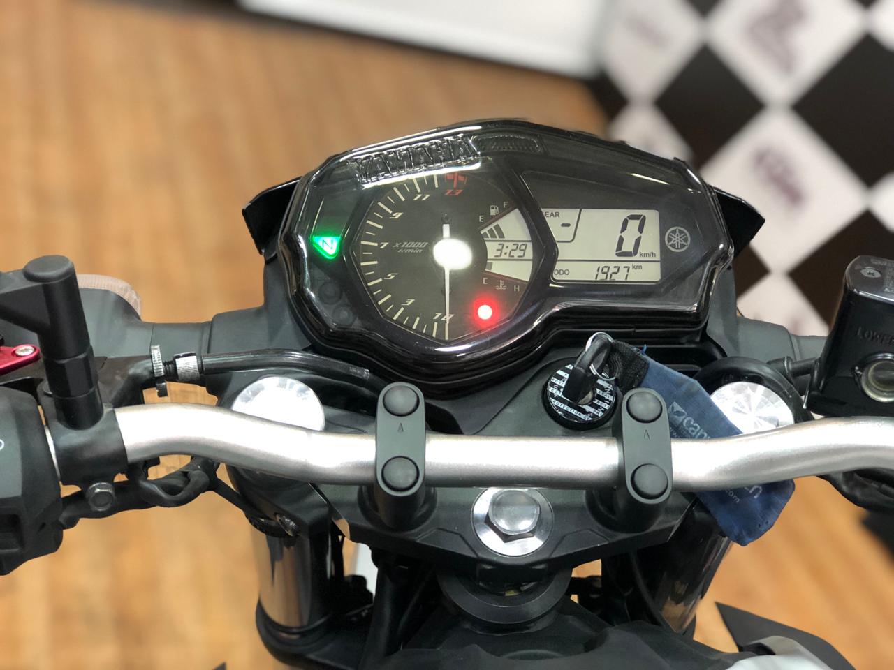 PROTECTOR DE TACOMETRO YAMAHA MT03 V1