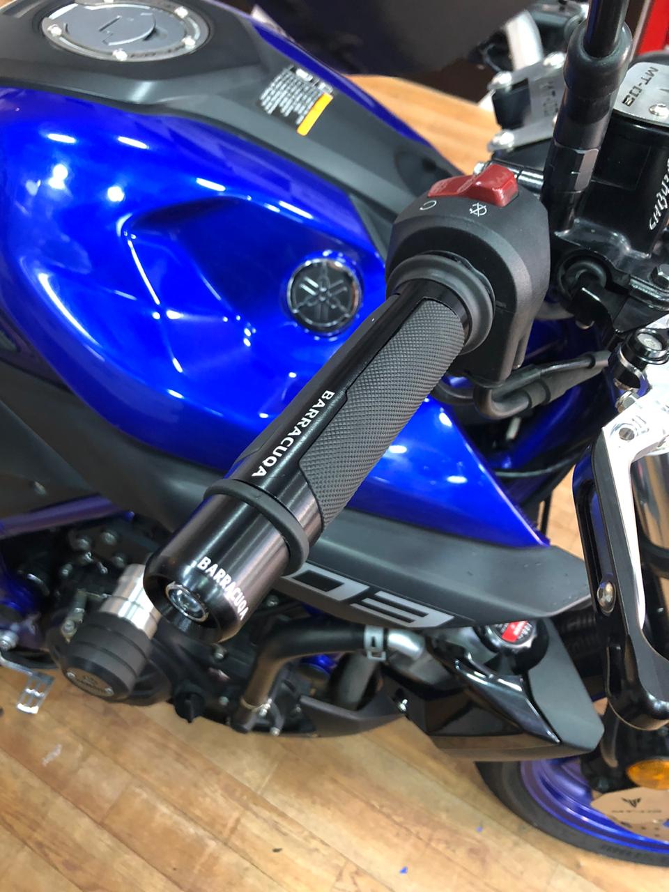 GRIPS BARRACUDA ALUMIO YAMAHA MT03