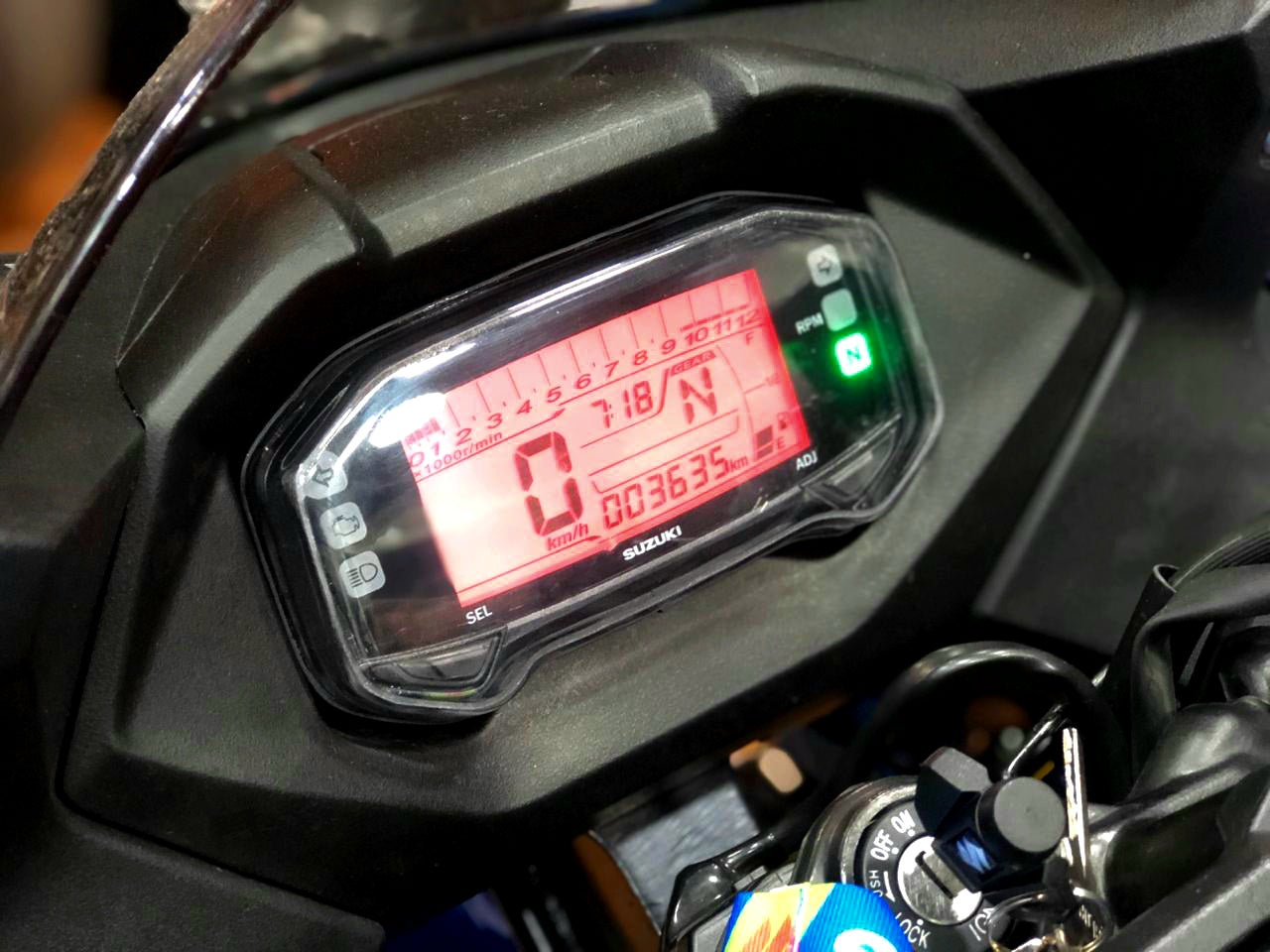 PROTECTOR DE TACOMETRO SUZUKI GIXXER 150-150SF