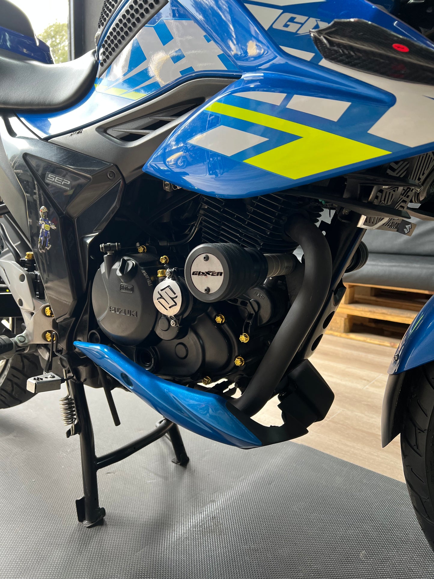 QUILLA SUZUKI GIXXER 150-250