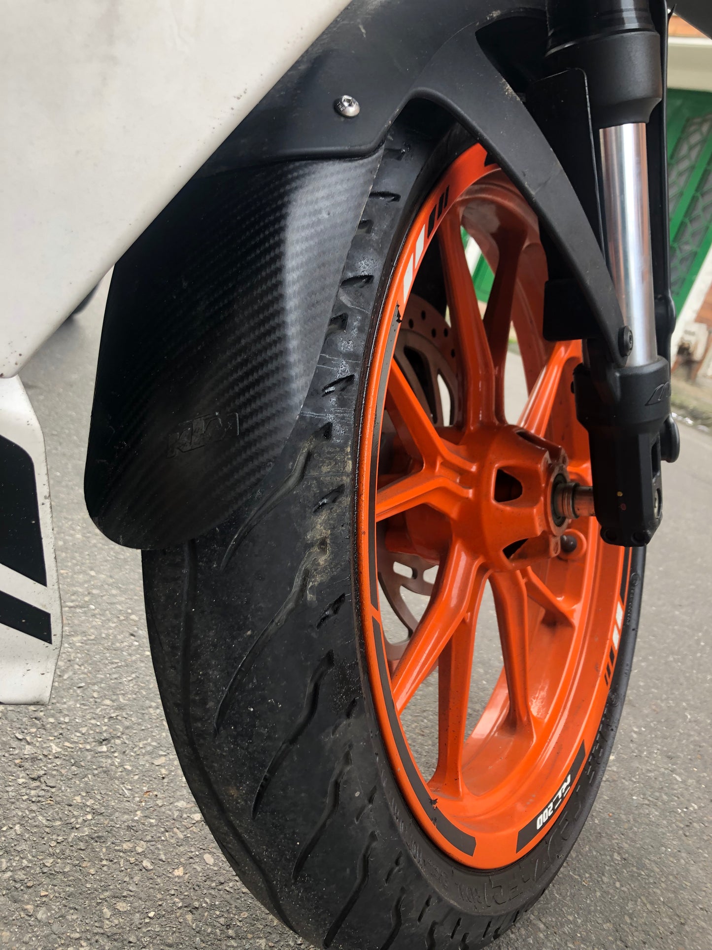 EXTENSOR DE GUARDABARRO DELANTERO KTM