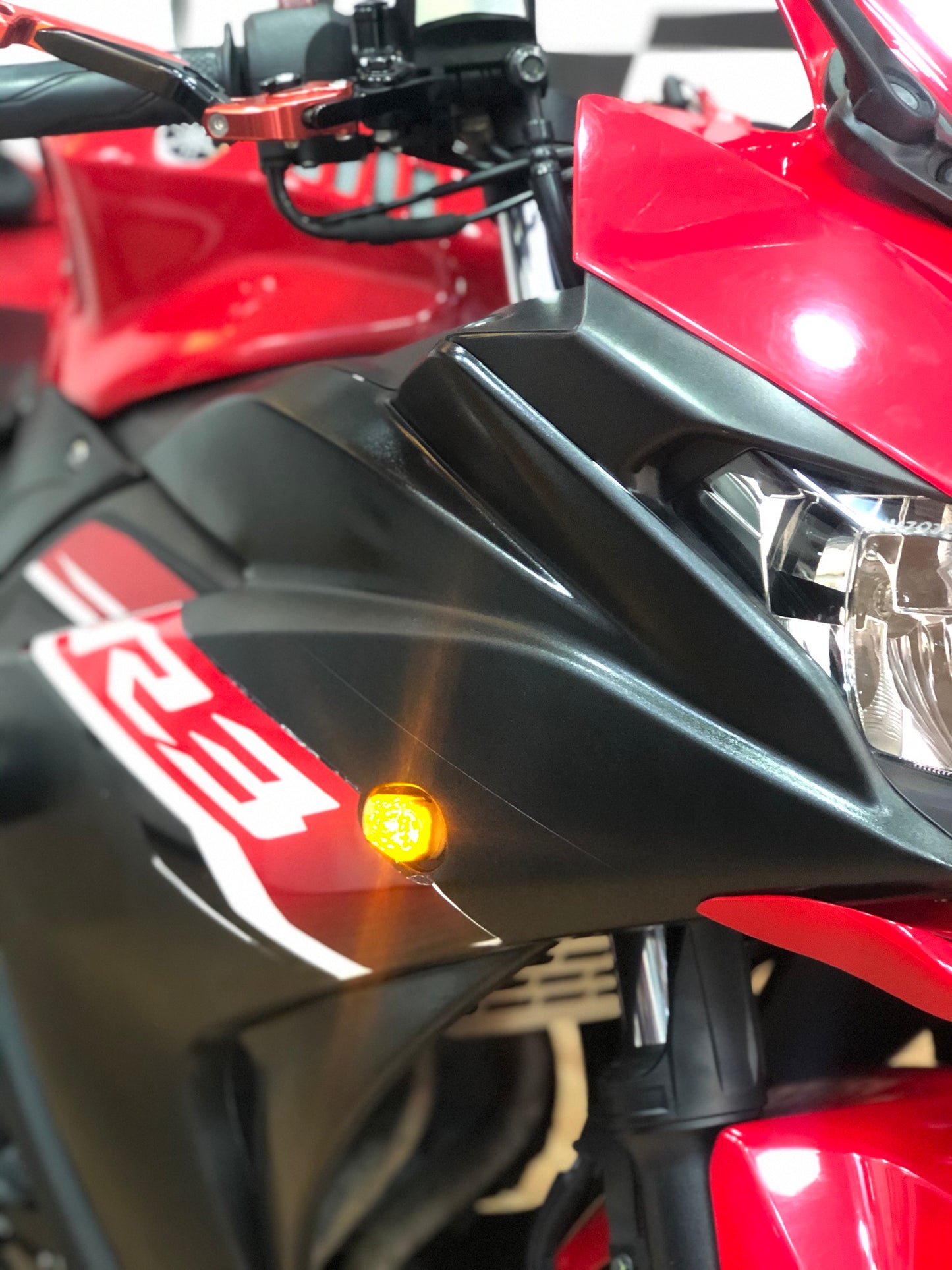 DIRECCIONALES LED GOTA YAMAHA R3