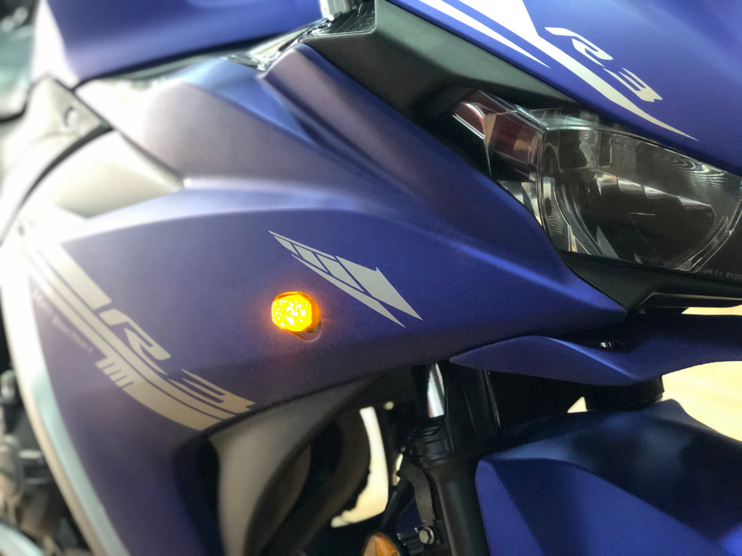 DIRECCIONALES LED GOTA YAMAHA R3
