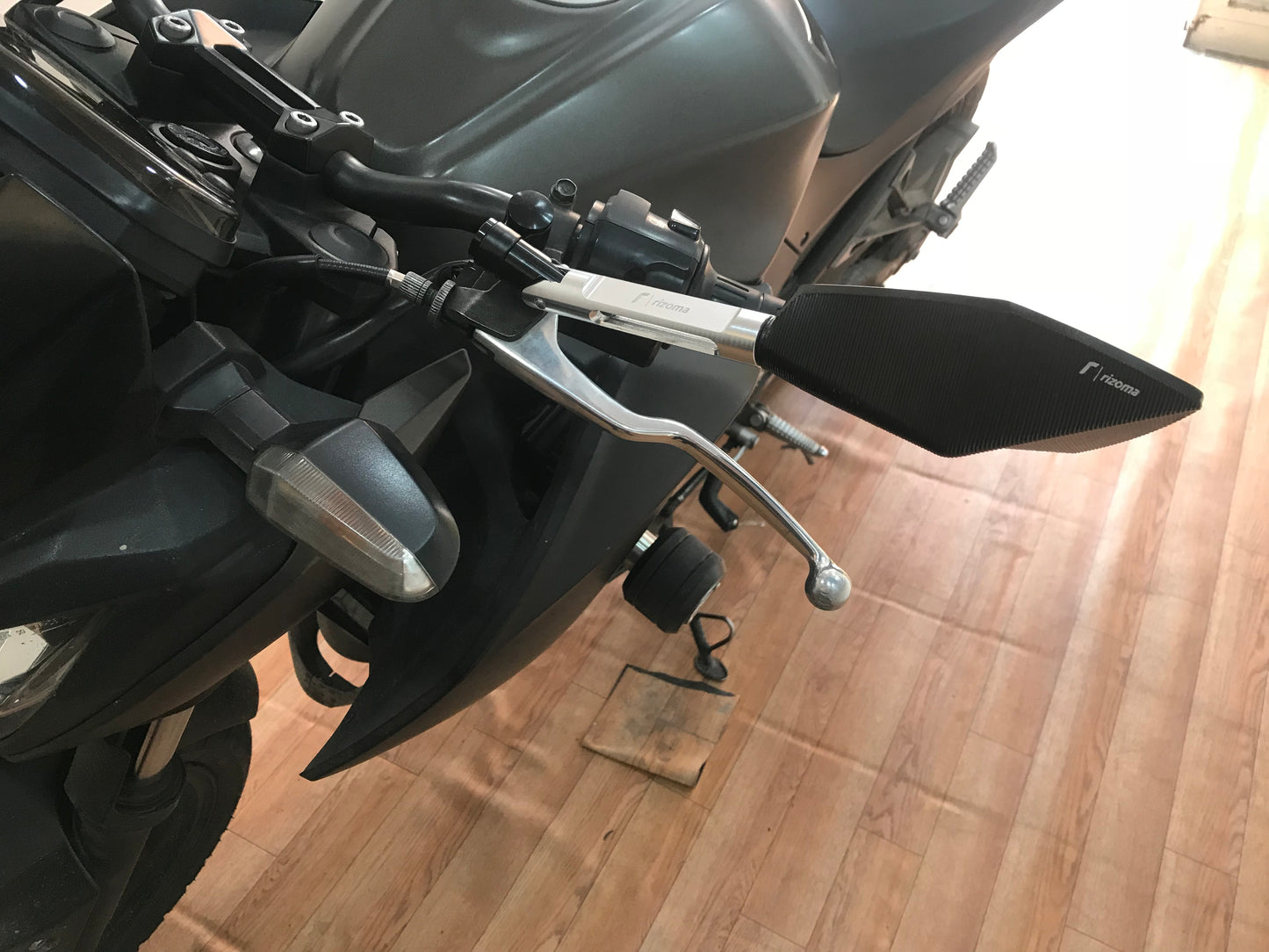 ESPEJOS RIZOMA 5 PUNTAS KAWASAKI Z250