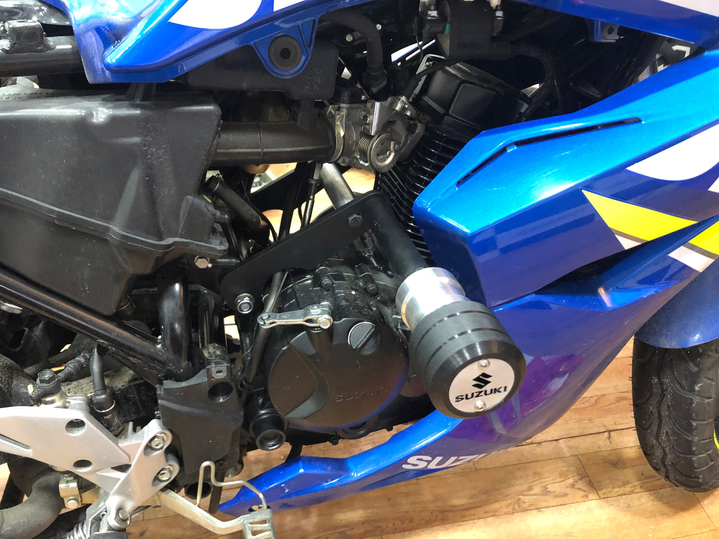 SLIDERS GIXXER 150Sf