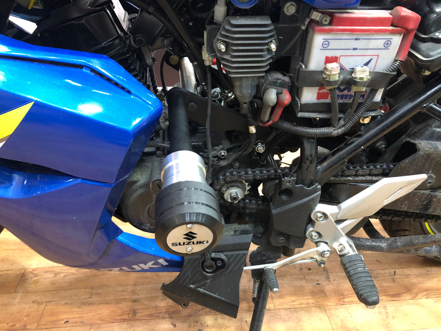 SLIDERS GIXXER 150Sf