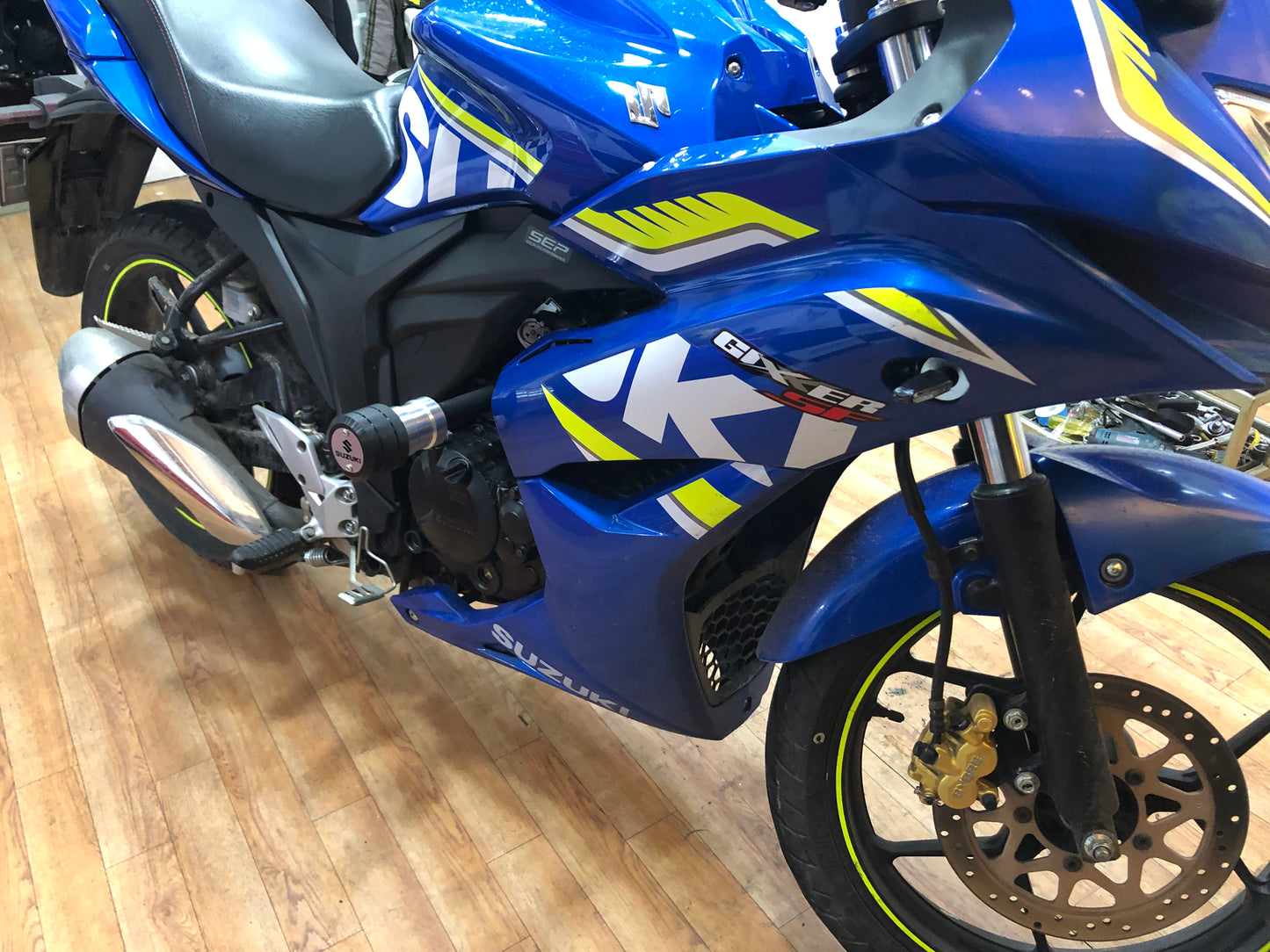 SLIDERS GIXXER 150Sf