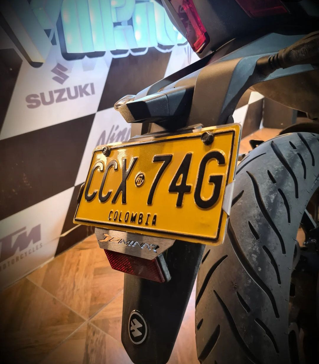 PROTECTOR DE PLACA DOMINAR400 - 250