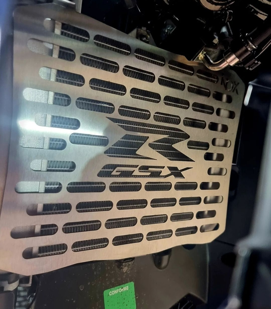 PROTECTOR DE RADIADOR SUZUKI GSXR 150