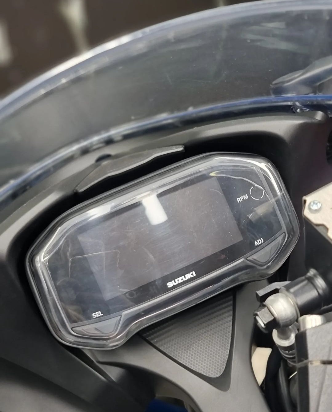 PROTECTOR DE TACOMETRO SUZUKI GSXR 150