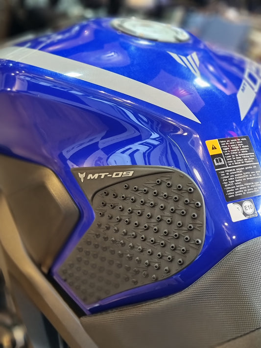 STOMP GRIPS MT09 V1-V2