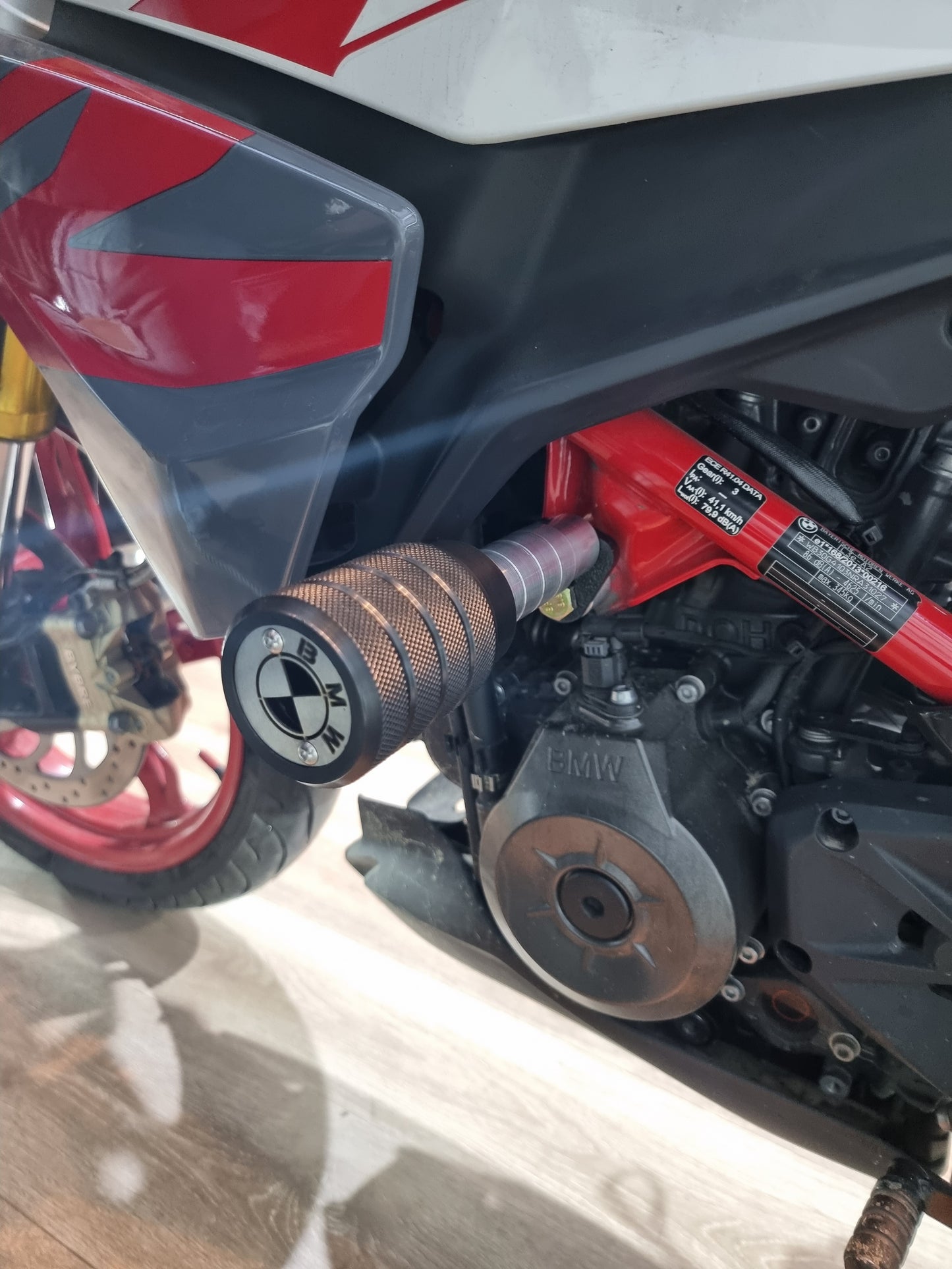 SLIDERS BMW G310R