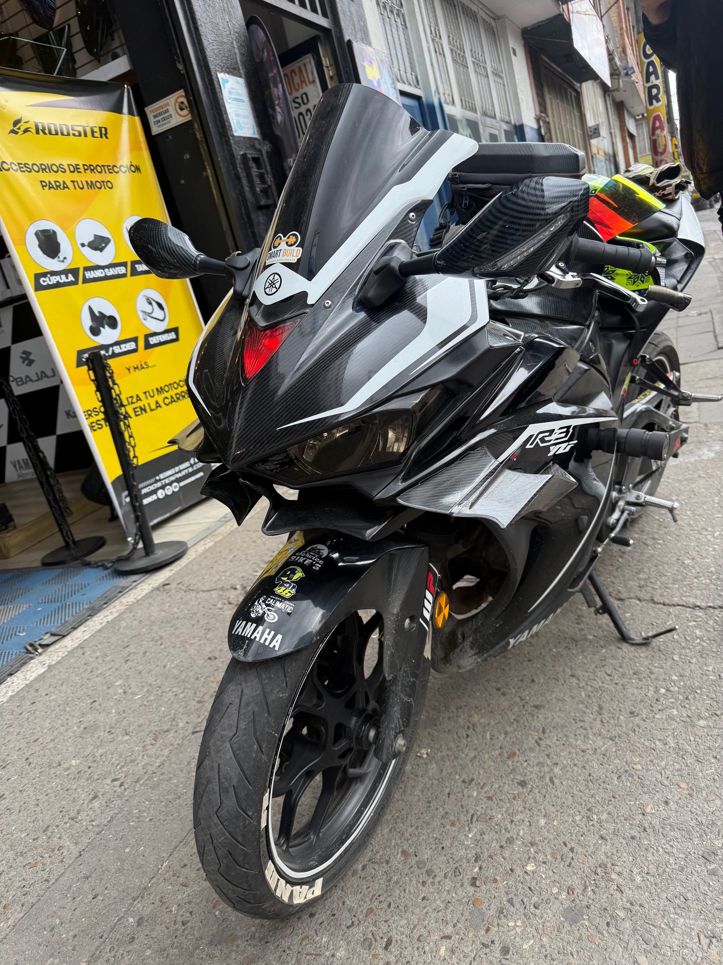 ESPEJOS CON DIRECCIONALES YAMAHA R3